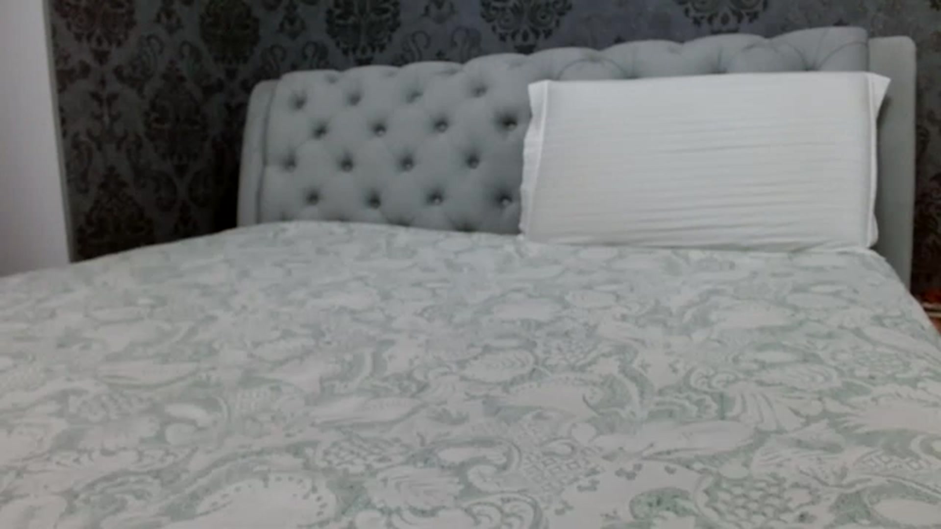 Gallery image thumbnail from Anayys's myfreecams stream on, 02/07/2023, 23:39 image 7 of 20