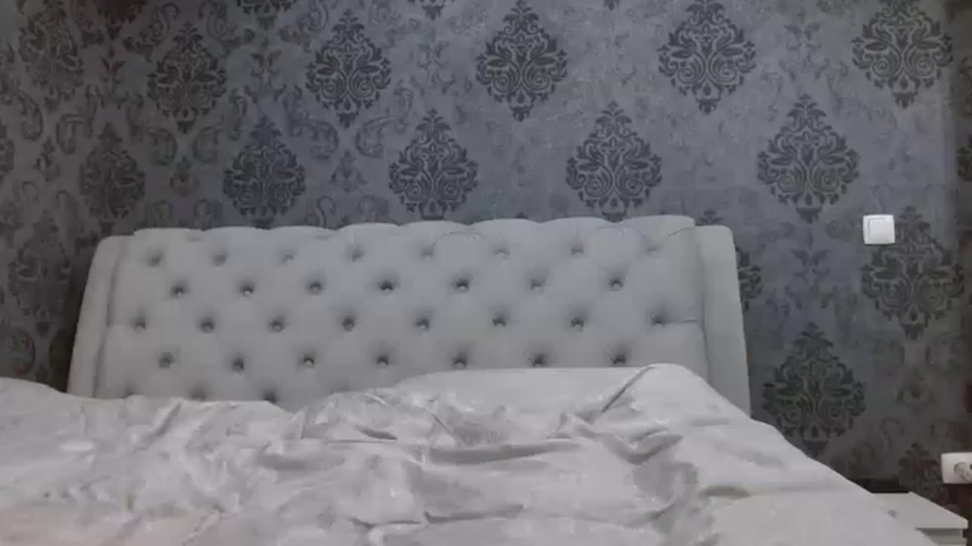 Gallery image thumbnail from Anayys's myfreecams stream on, 05/13/2023, 20:11 image 5 of 20