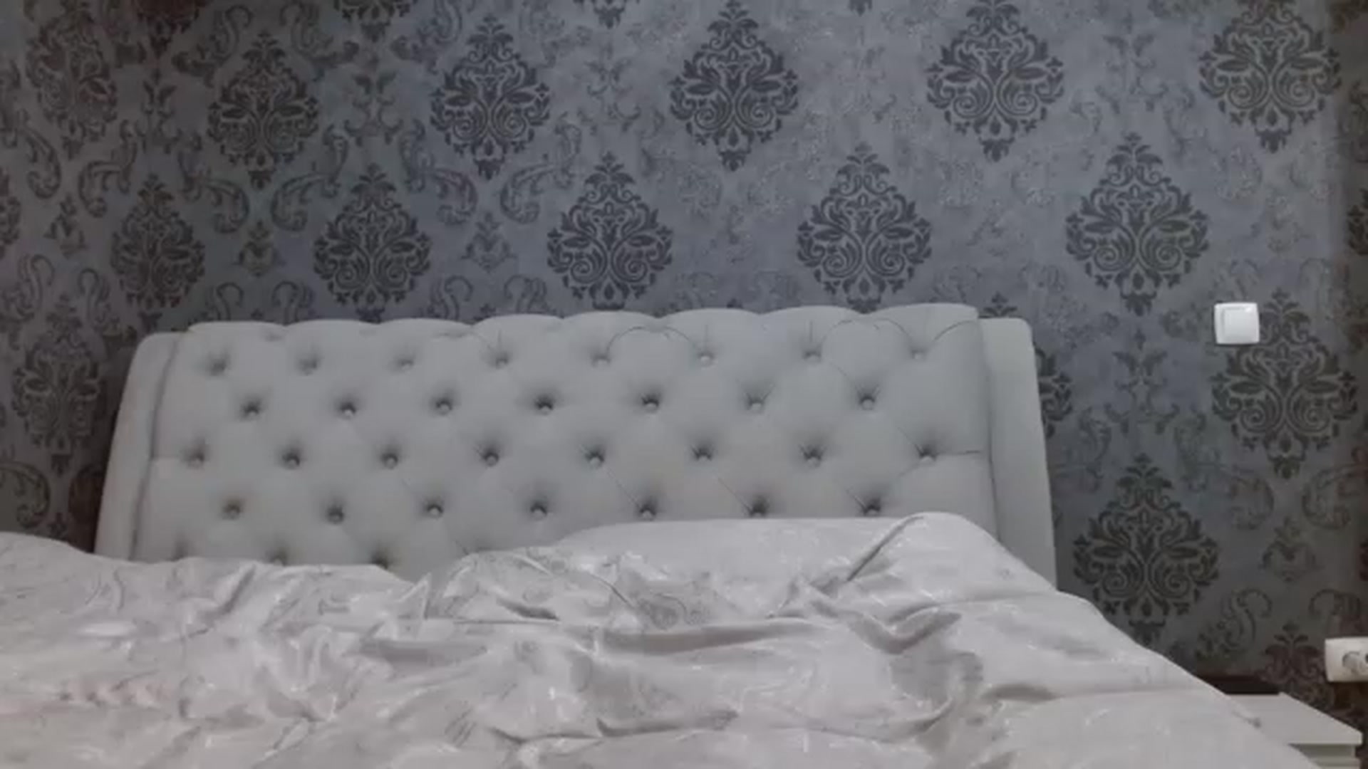 Gallery image thumbnail from Anayys's myfreecams stream on, 05/13/2023, 20:11 image 8 of 20