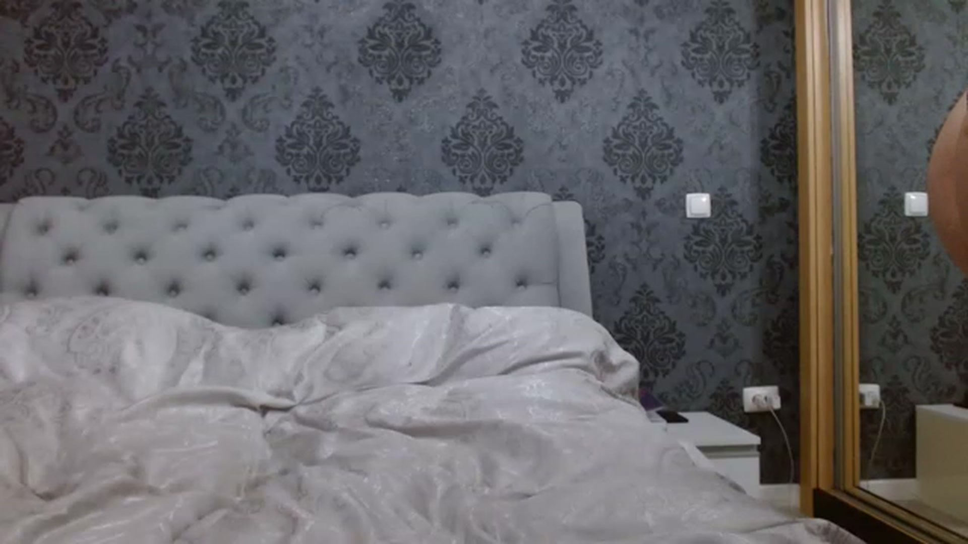 Gallery image thumbnail from Anayys's myfreecams stream on, 05/14/2023, 23:59 image 11 of 20