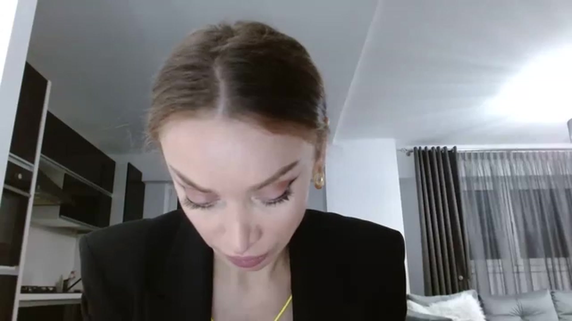 Gallery image thumbnail from Anayys's myfreecams stream on, 05/20/2023, 18:27 image 17 of 20