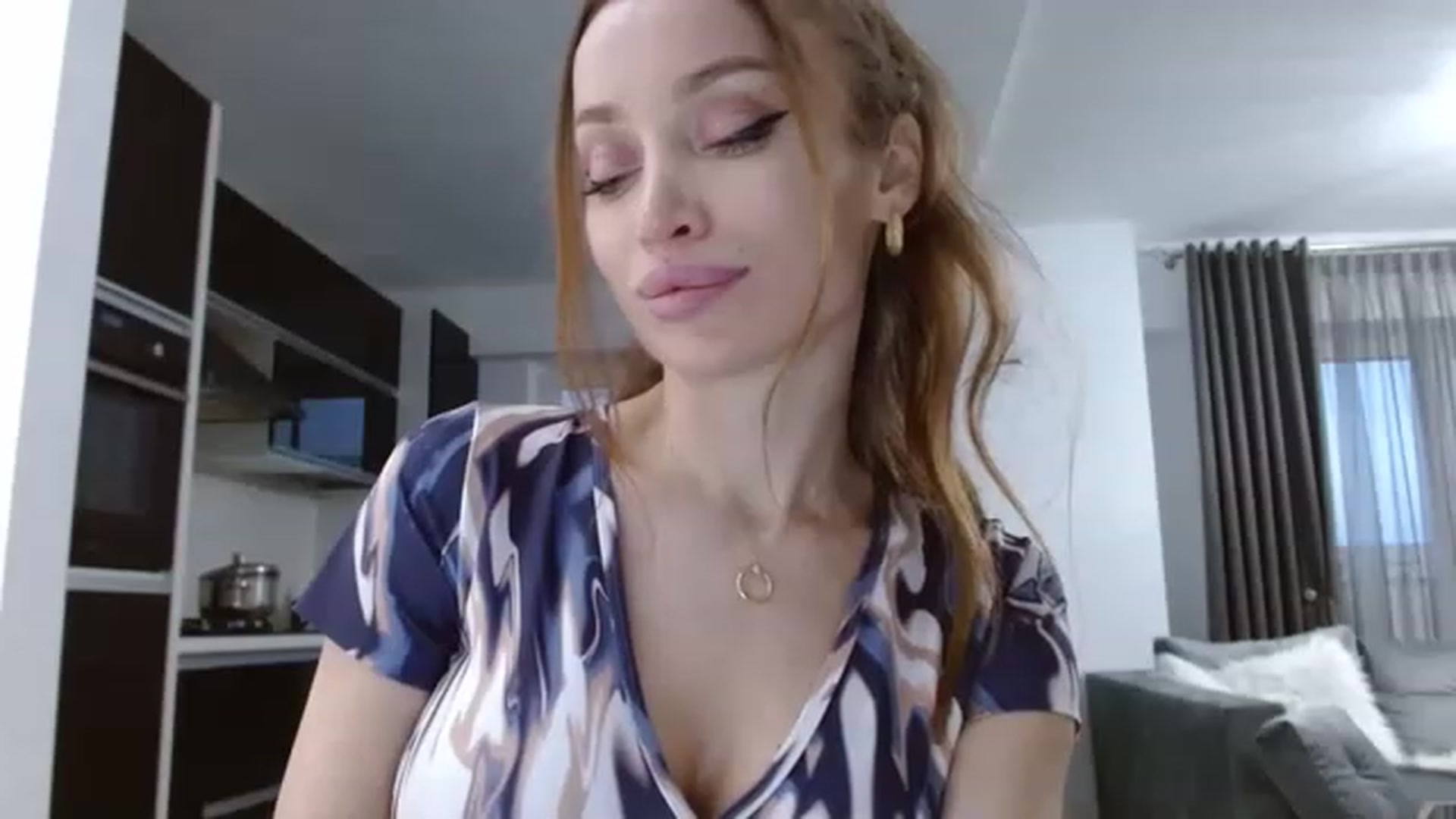 Gallery image thumbnail from Anayys's myfreecams stream on, 05/21/2023, 02:45 image 4 of 20