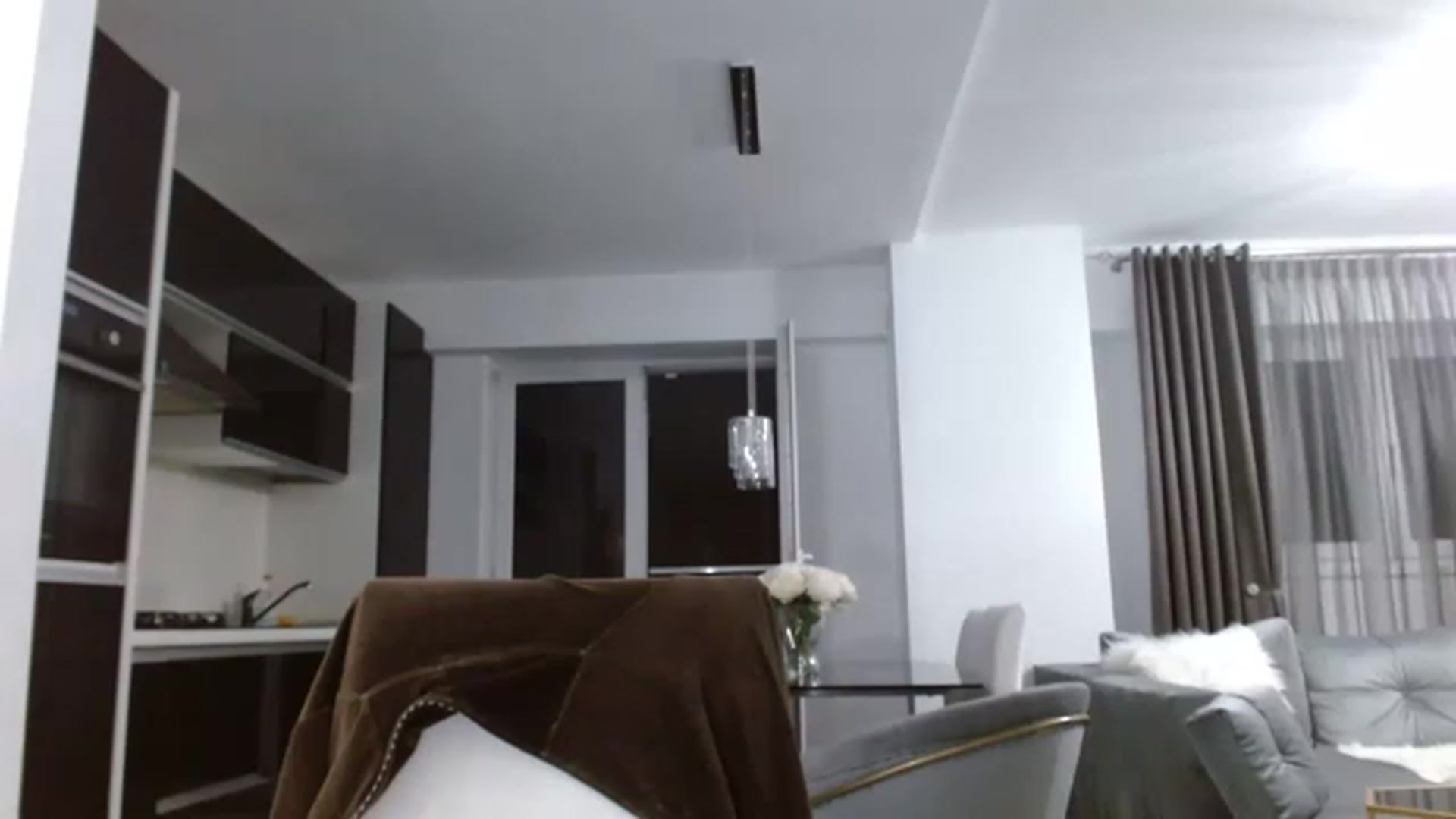 Gallery image thumbnail from Anayys's myfreecams stream on, 06/10/2023, 19:19 image 13 of 20