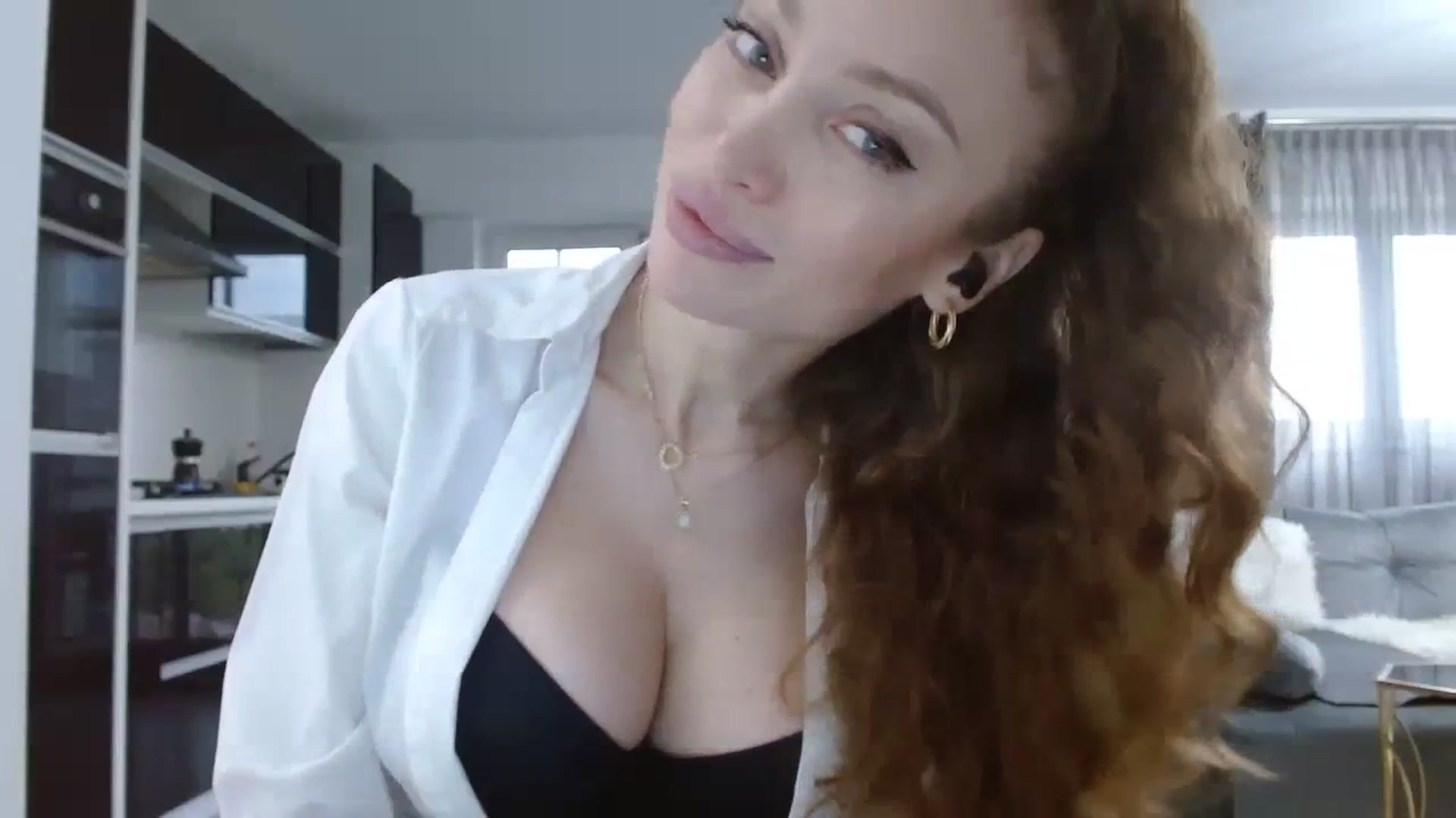 Gallery image thumbnail from Anayys's myfreecams stream on, 06/25/2023, 13:48 image 13 of 20