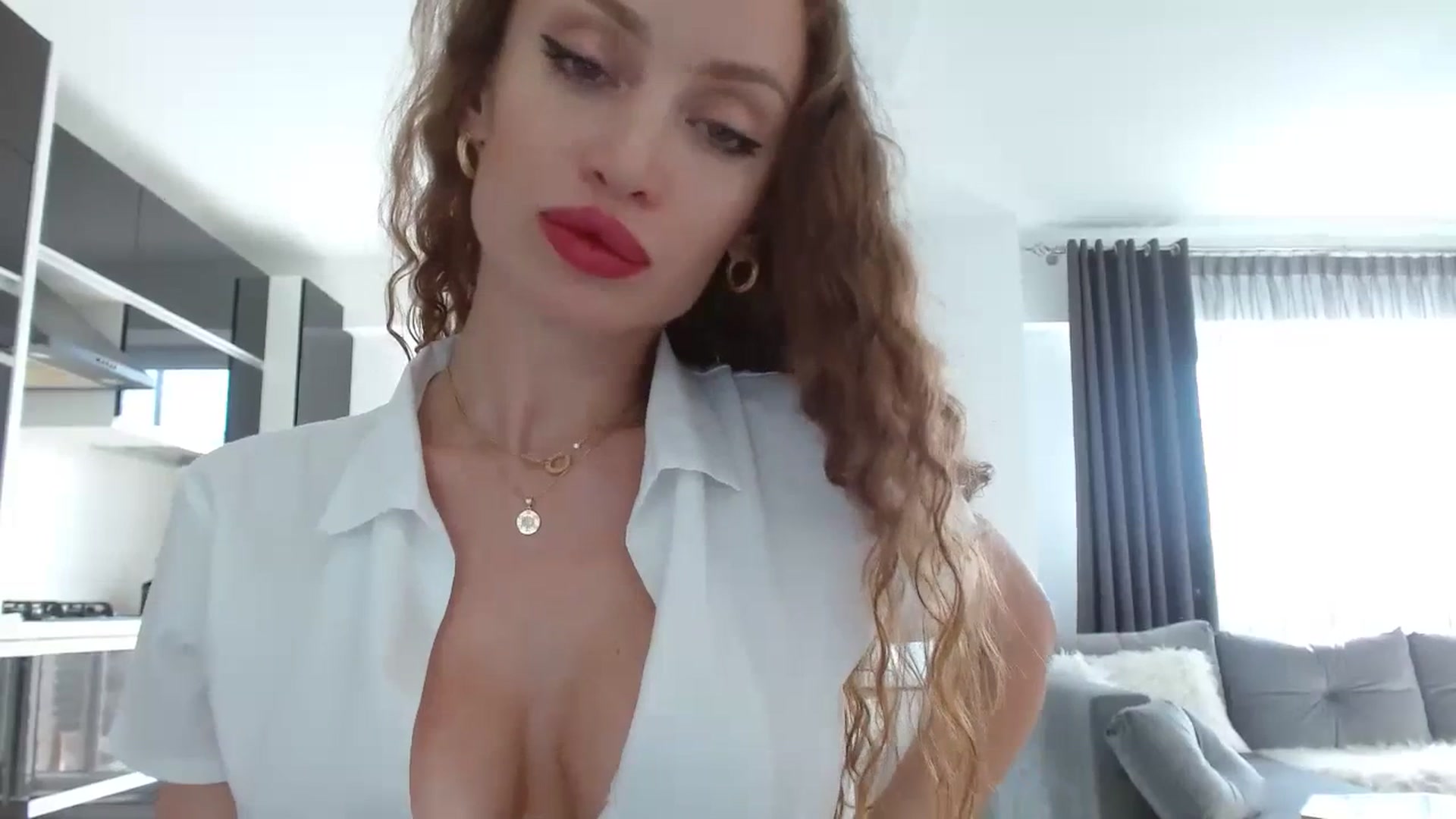 Gallery image thumbnail from Anayys's myfreecams stream on, 07/02/2023, 15:06 image 15 of 20