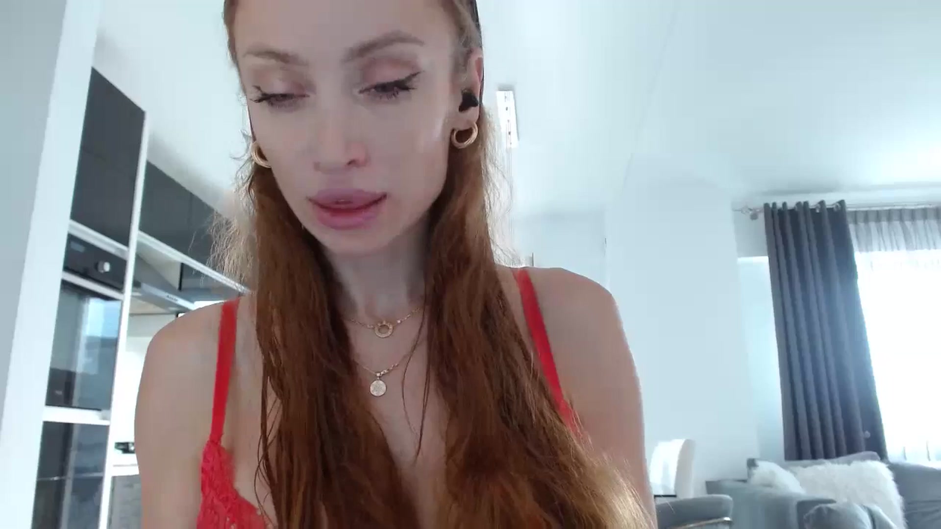 Gallery image thumbnail from Anayys's myfreecams stream on, 07/05/2023, 15:37 image 9 of 20