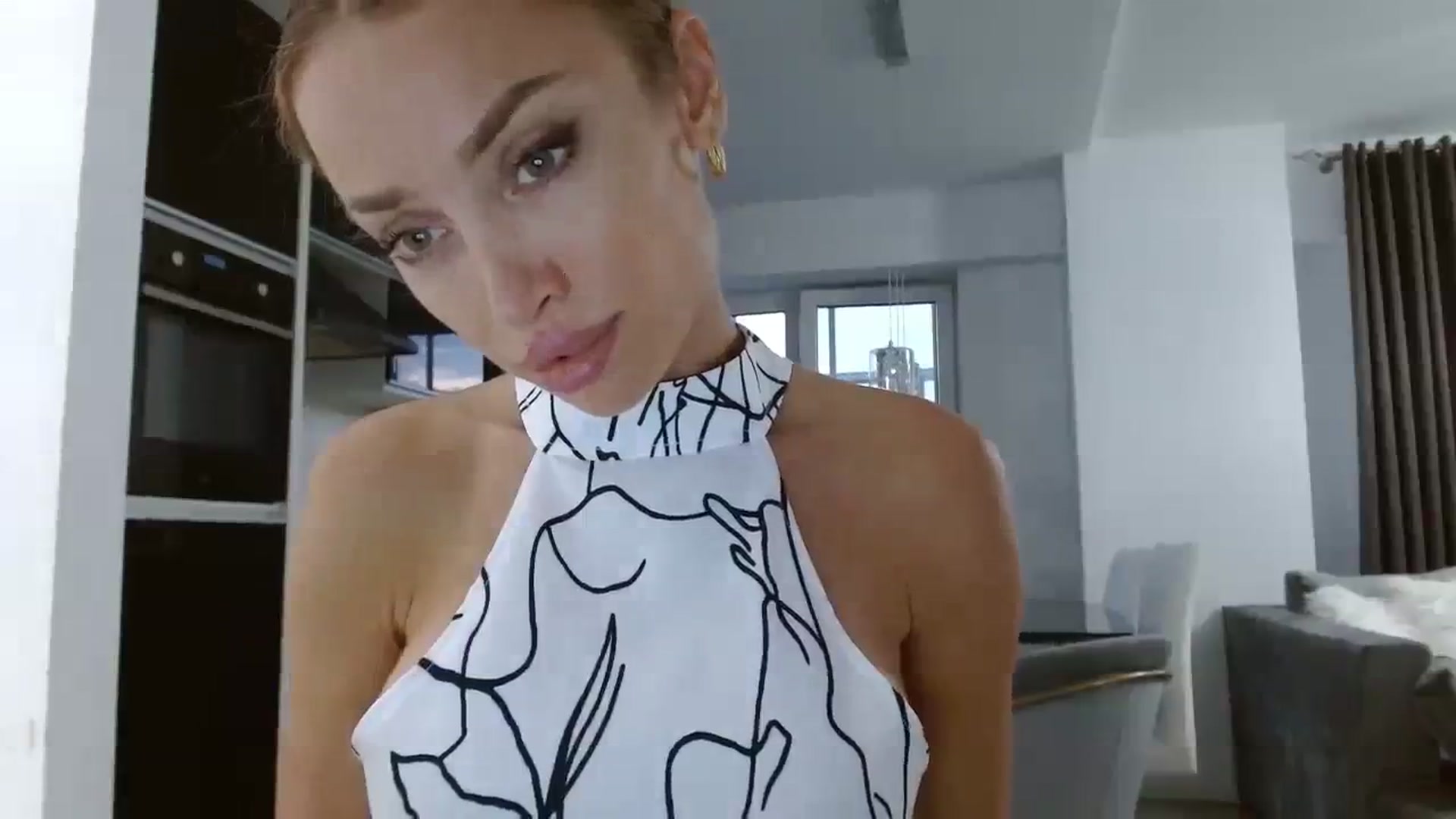 Gallery image thumbnail from Anayys's myfreecams stream on, 08/23/2023, 16:34 image 15 of 20