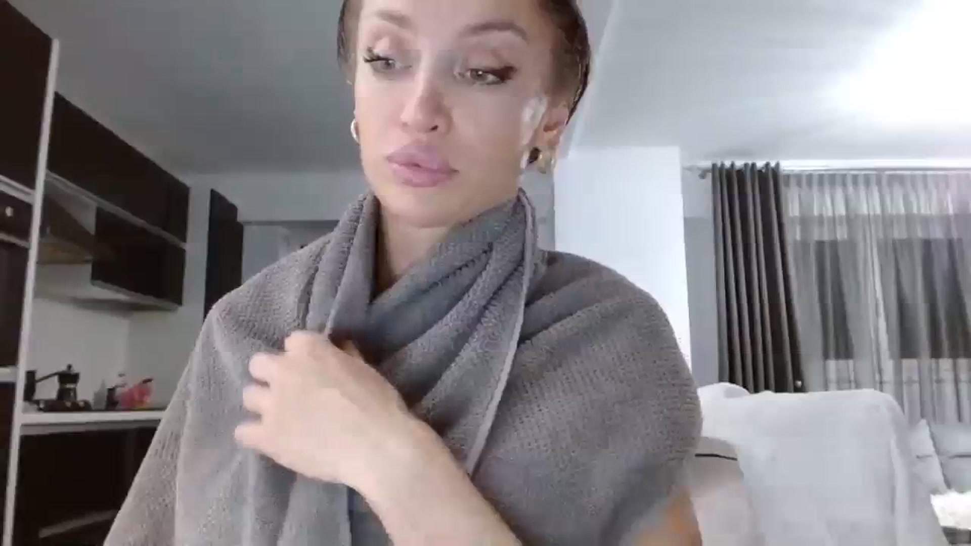 Gallery image thumbnail from Anayys's myfreecams stream on, 08/30/2023, 02:20 image 4 of 20