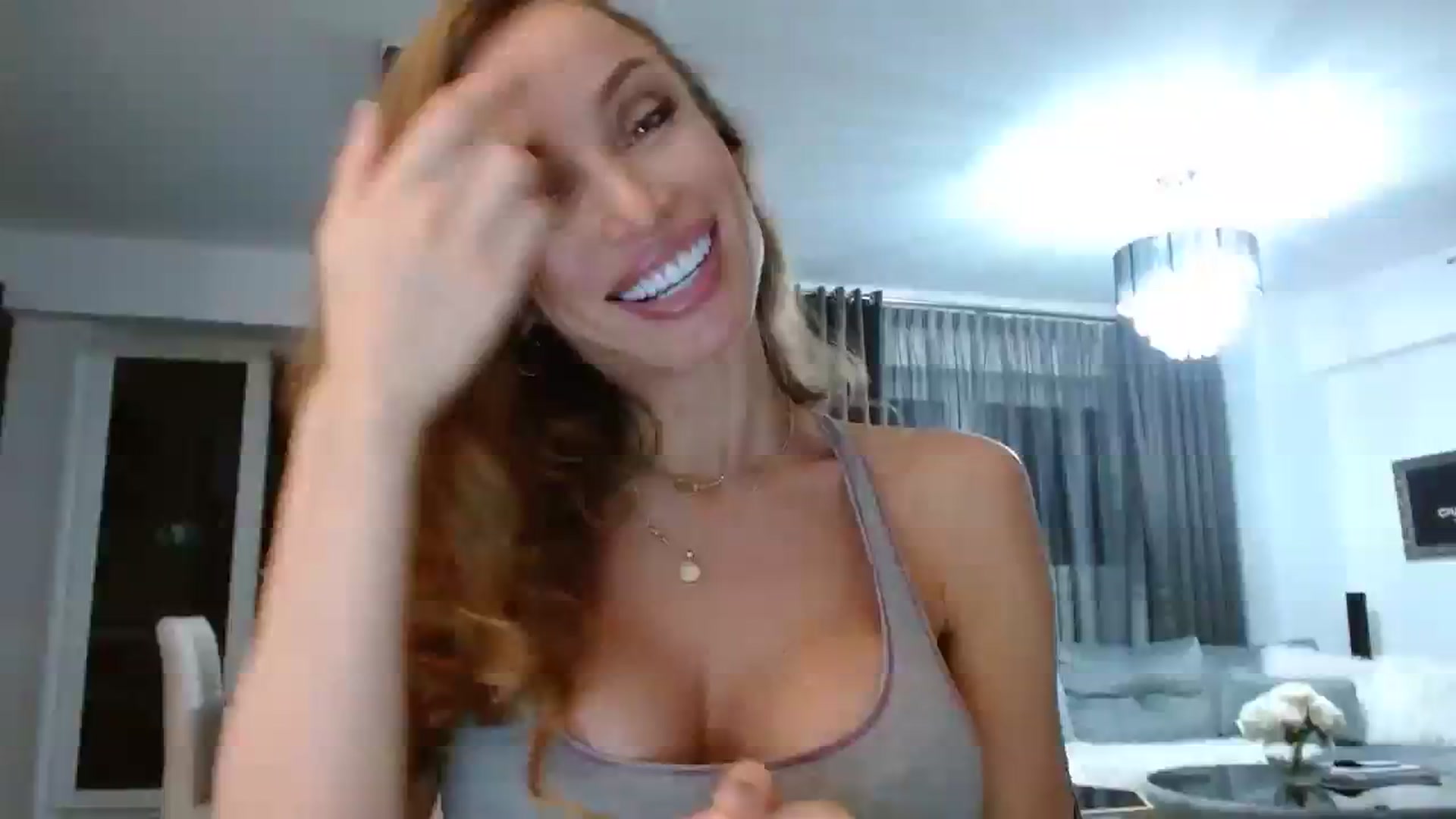 Gallery image thumbnail from Anayys's myfreecams stream on, 09/17/2023, 23:11 image 15 of 20