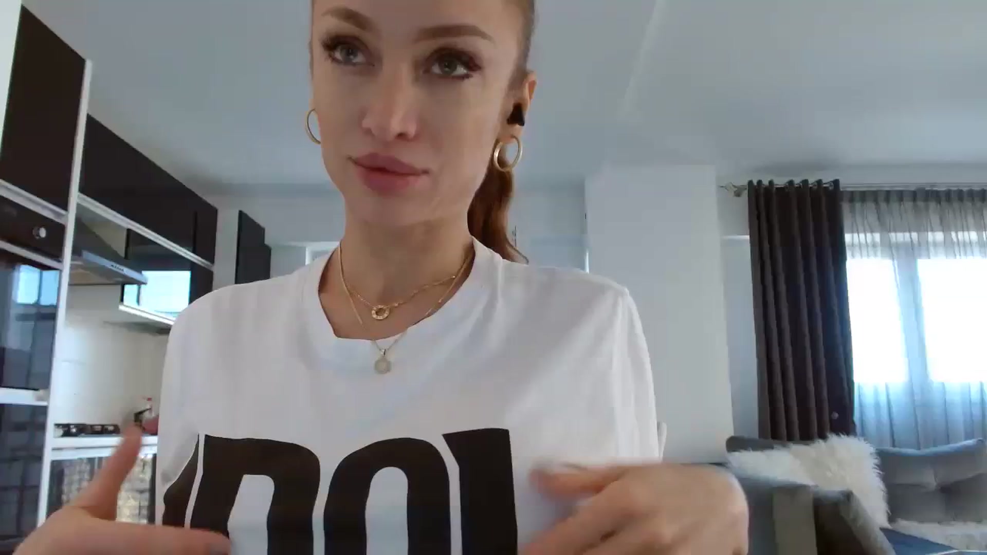 Gallery image thumbnail from Anayys's myfreecams stream on, 10/11/2023, 11:57 image 19 of 20