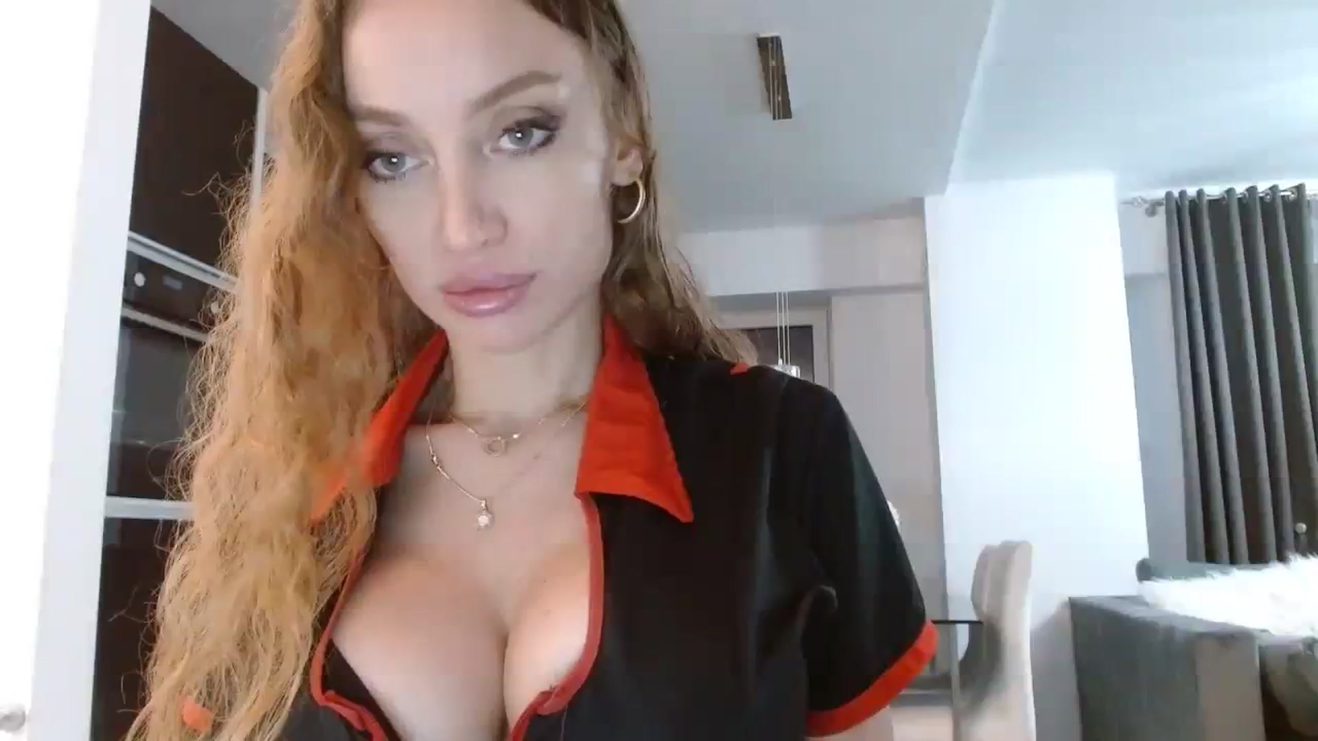 Gallery image thumbnail from Anayys's myfreecams stream on, 10/11/2023, 19:07 image 8 of 20