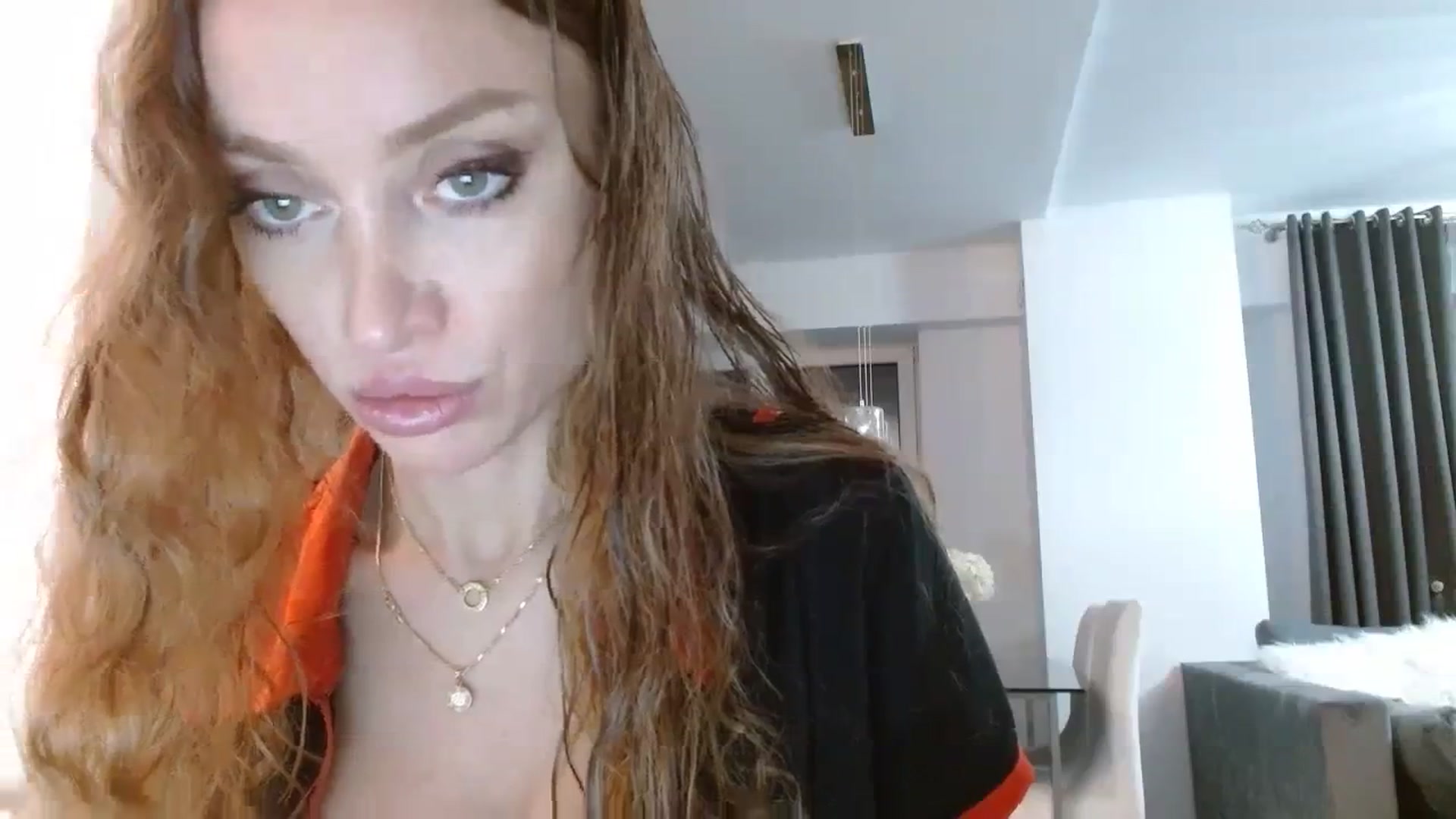 Gallery image thumbnail from Anayys's myfreecams stream on, 10/11/2023, 19:07 image 6 of 20