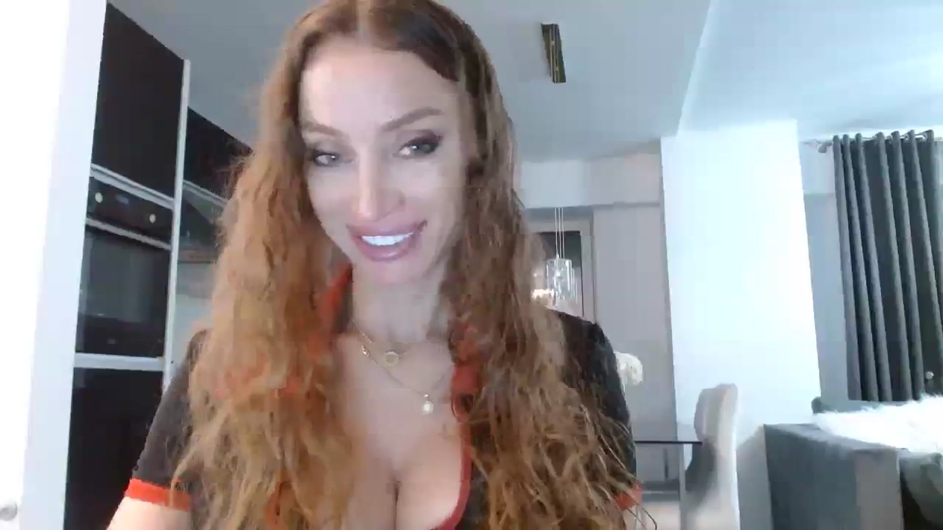 Gallery image thumbnail from Anayys's myfreecams stream on, 10/11/2023, 19:07 image 9 of 20