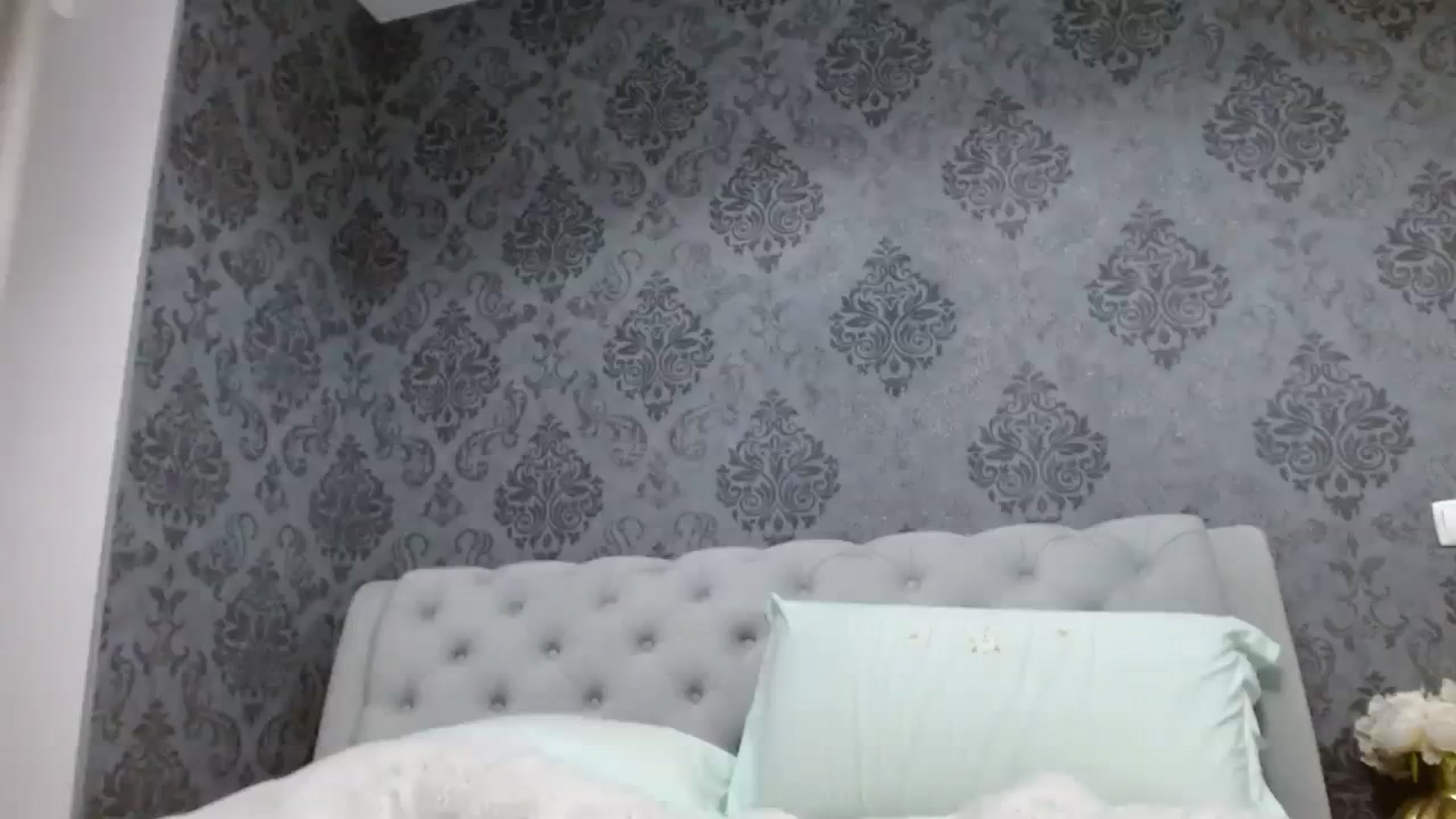 Gallery image thumbnail from Anayys's myfreecams stream on, 10/22/2023, 01:34 image 12 of 20