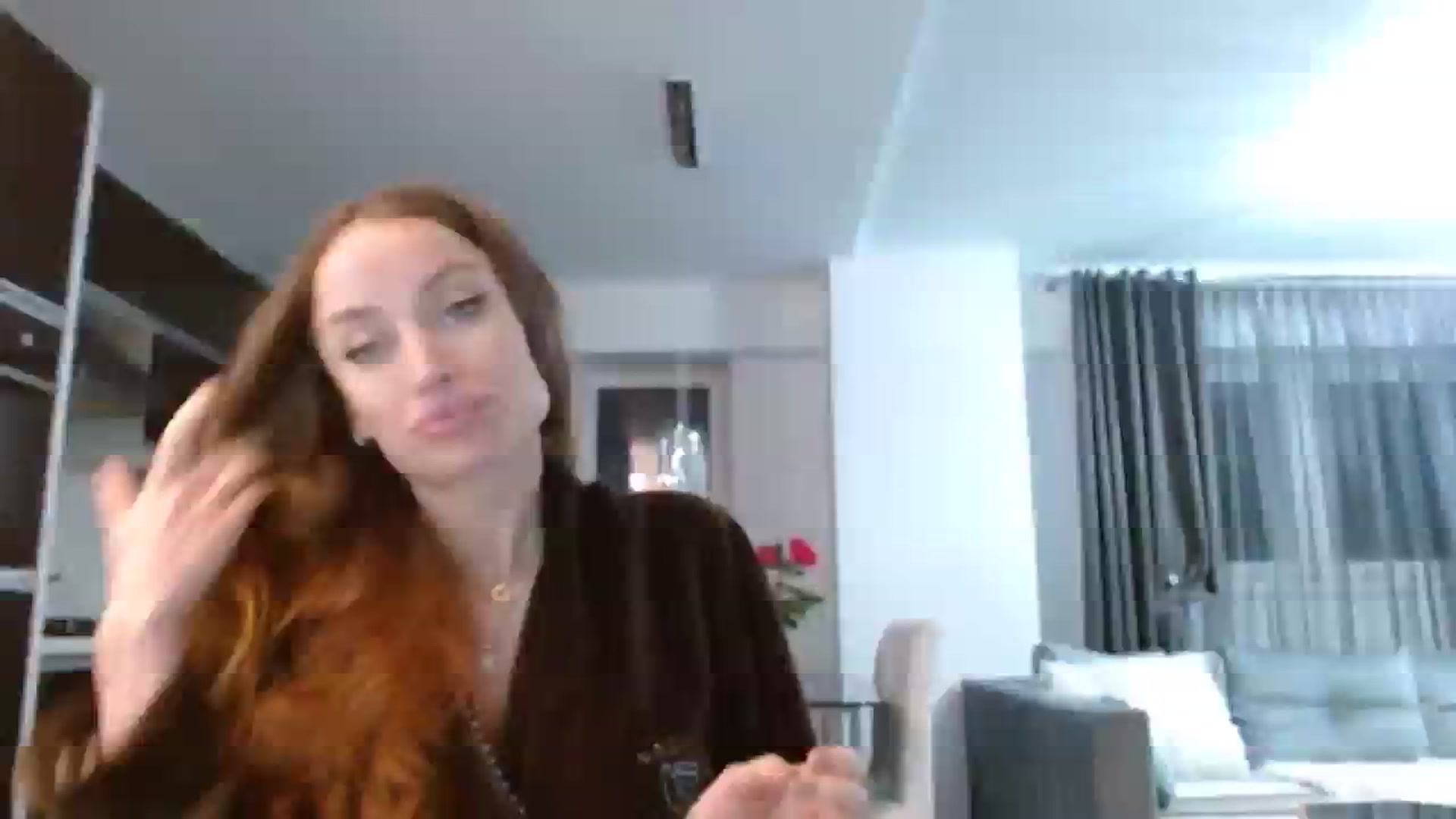 Gallery image thumbnail from Anayys's myfreecams stream on, 11/14/2023, 02:19 image 1 of 20