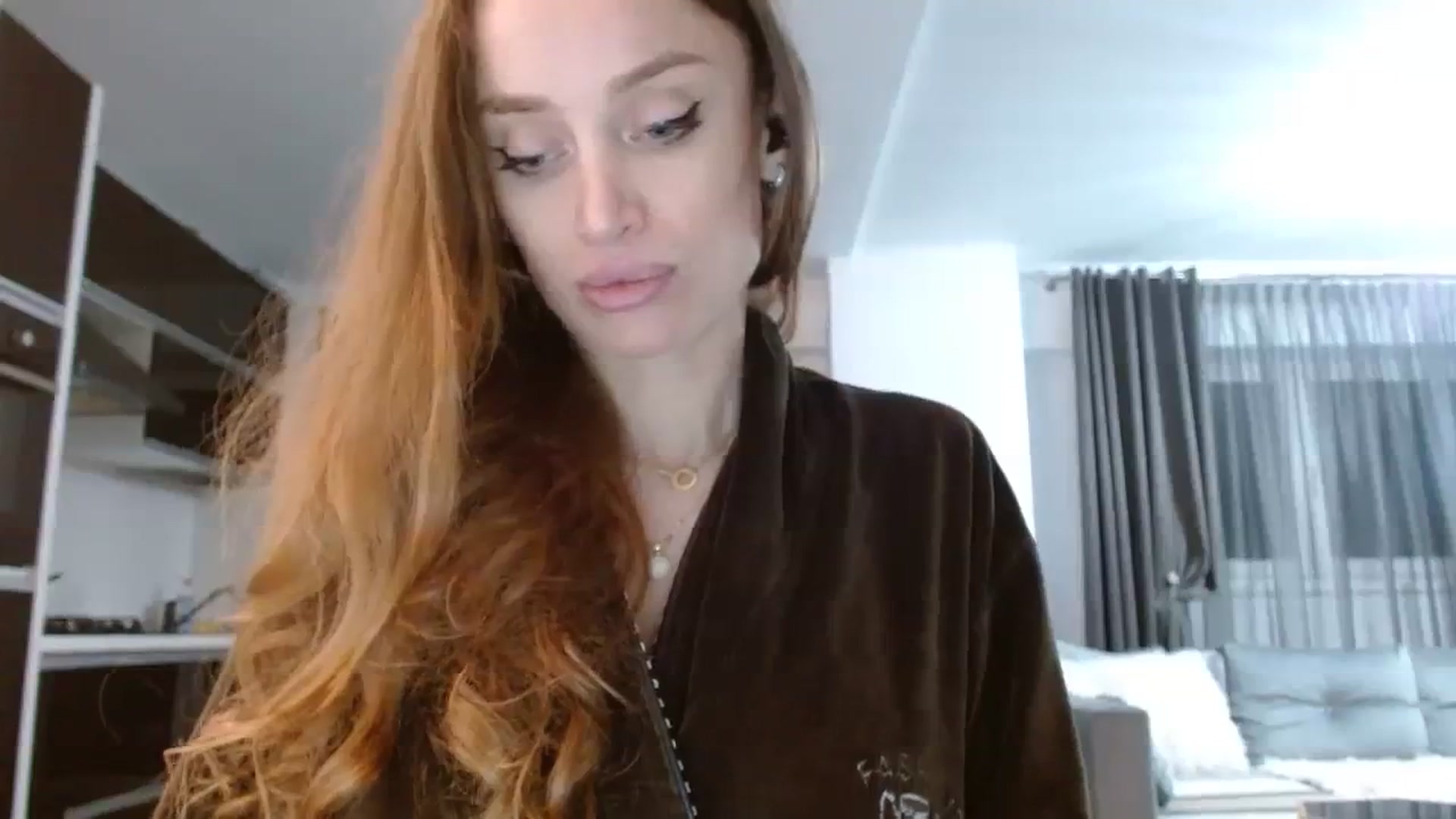 Gallery image thumbnail from Anayys's myfreecams stream on, 11/14/2023, 02:19 image 3 of 20