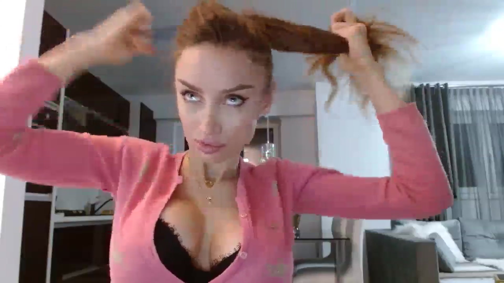 Gallery image thumbnail from Anayys's myfreecams stream on, 11/16/2023, 24:13 image 14 of 20