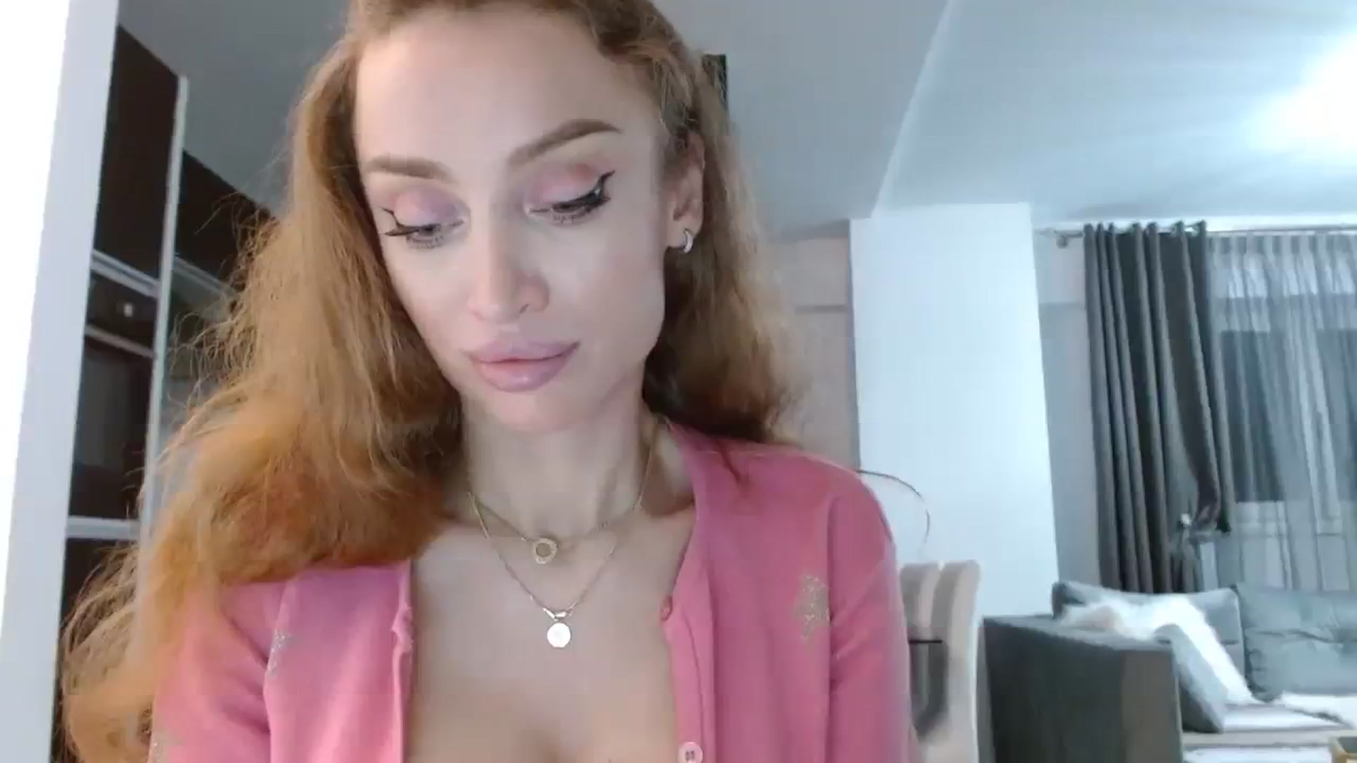Gallery image thumbnail from Anayys's myfreecams stream on, 11/16/2023, 24:13 image 13 of 20