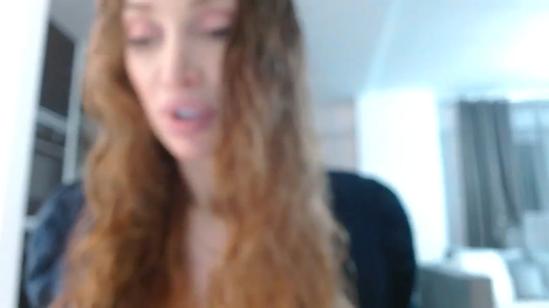 Gallery image thumbnail from Anayys's myfreecams stream on, 11/16/2023, 22:44 image 3 of 20