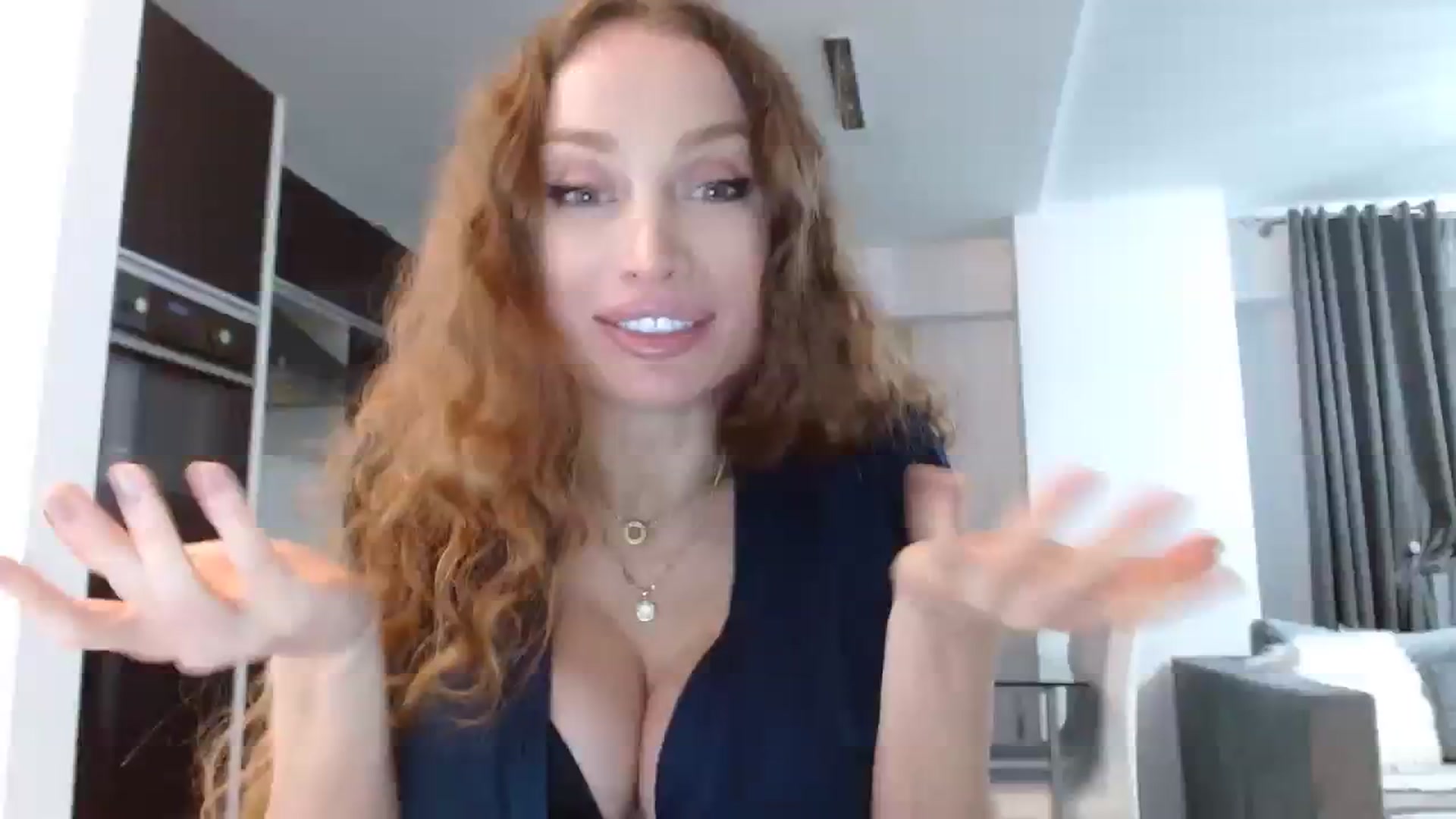 Gallery image thumbnail from Anayys's myfreecams stream on, 11/16/2023, 23:41 image 14 of 20