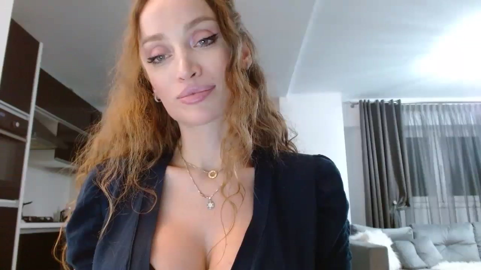 Gallery image thumbnail from Anayys's myfreecams stream on, 11/17/2023, 03:51 image 1 of 20