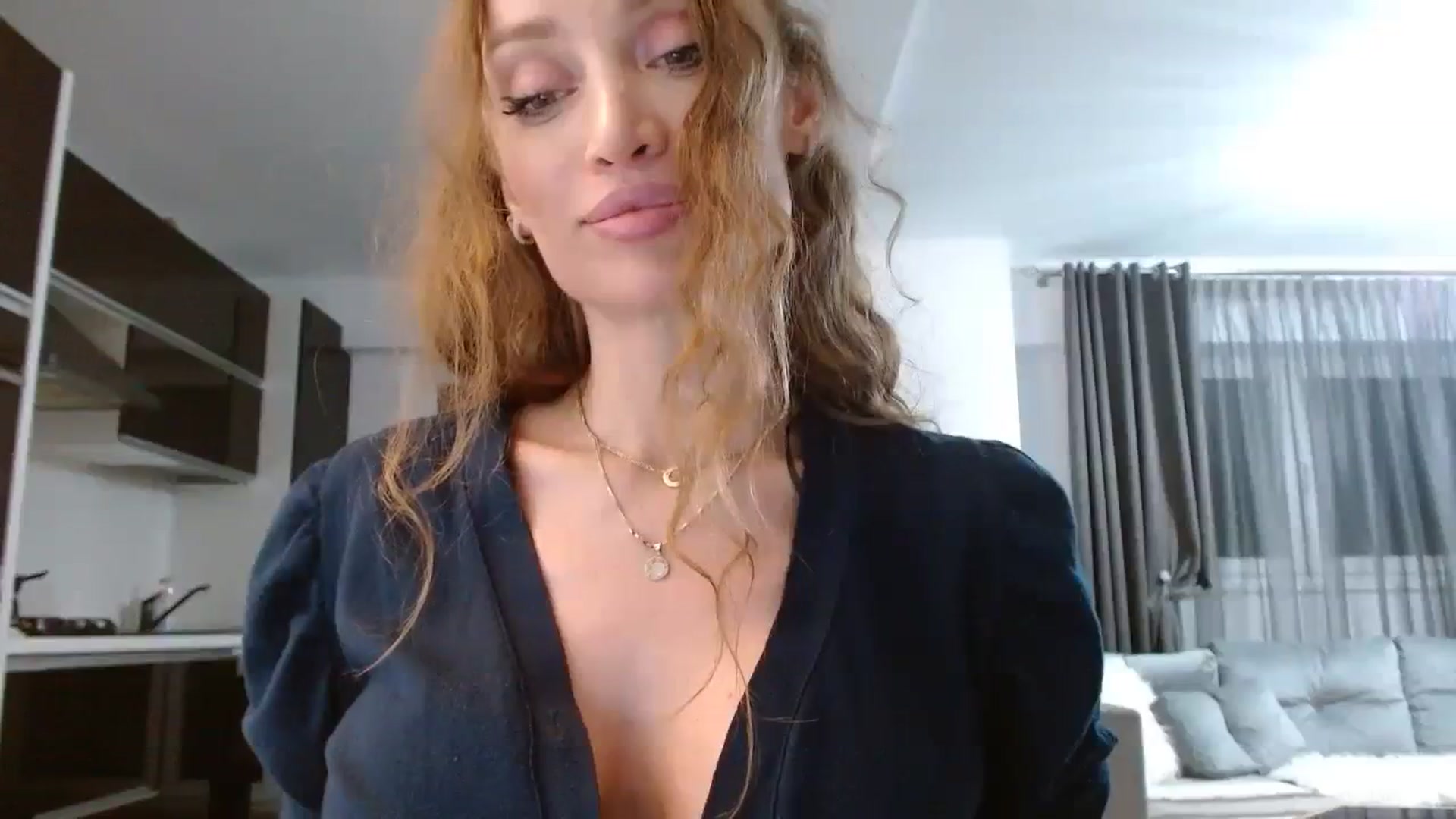 Gallery image thumbnail from Anayys's myfreecams stream on, 11/17/2023, 03:51 image 14 of 20
