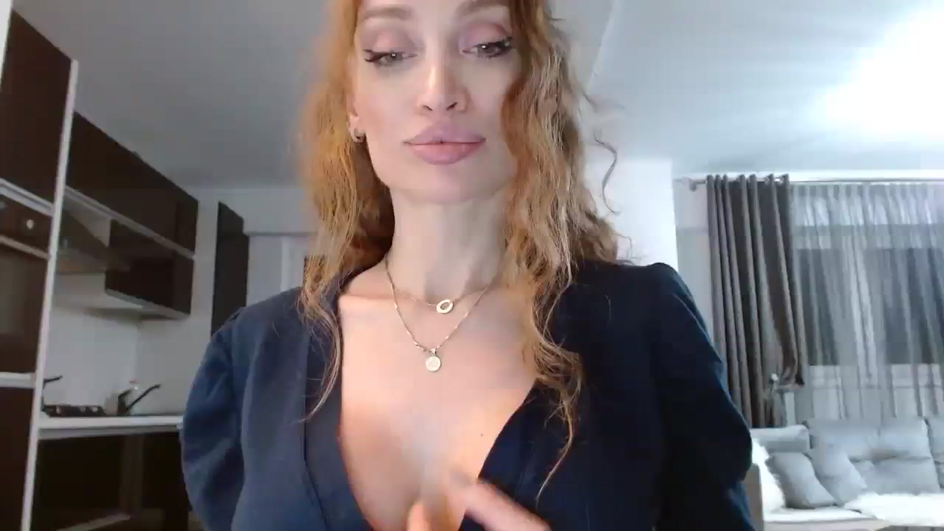 Gallery image thumbnail from Anayys's myfreecams stream on, 11/17/2023, 03:51 image 12 of 20