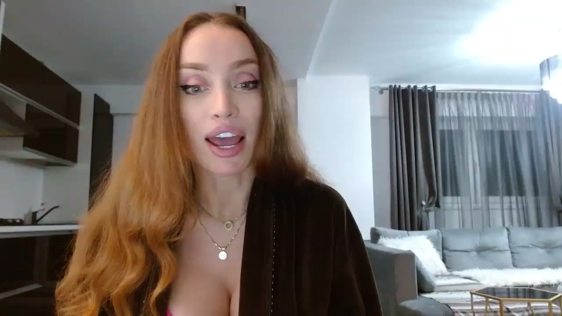 Gallery image thumbnail from Anayys's myfreecams stream on, 11/17/2023, 22:22 image 13 of 20