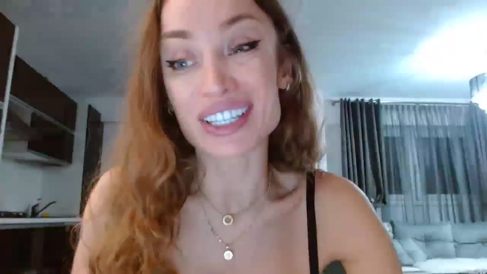 Gallery image thumbnail from Anayys's myfreecams stream on, 11/23/2023, 22:26 image 14 of 20