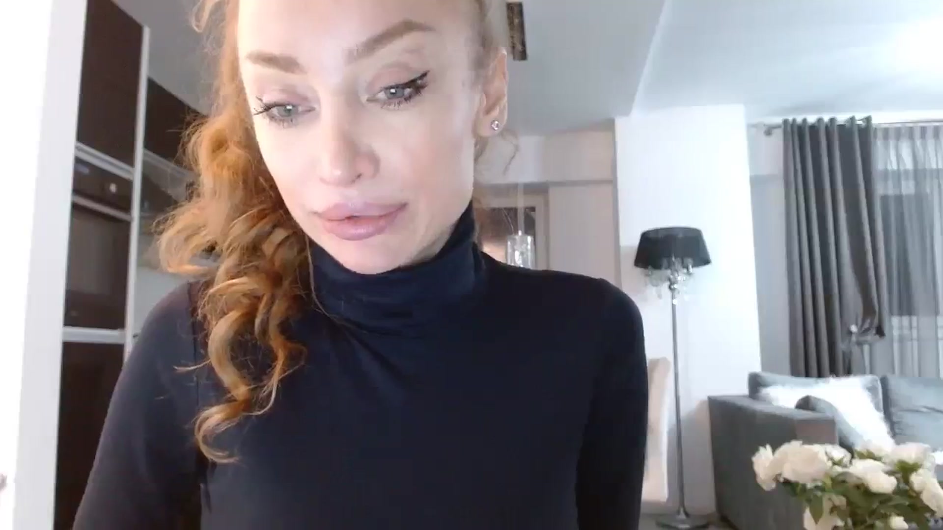 Gallery image thumbnail from Anayys's myfreecams stream on, 11/30/2023, 17:22 image 19 of 20