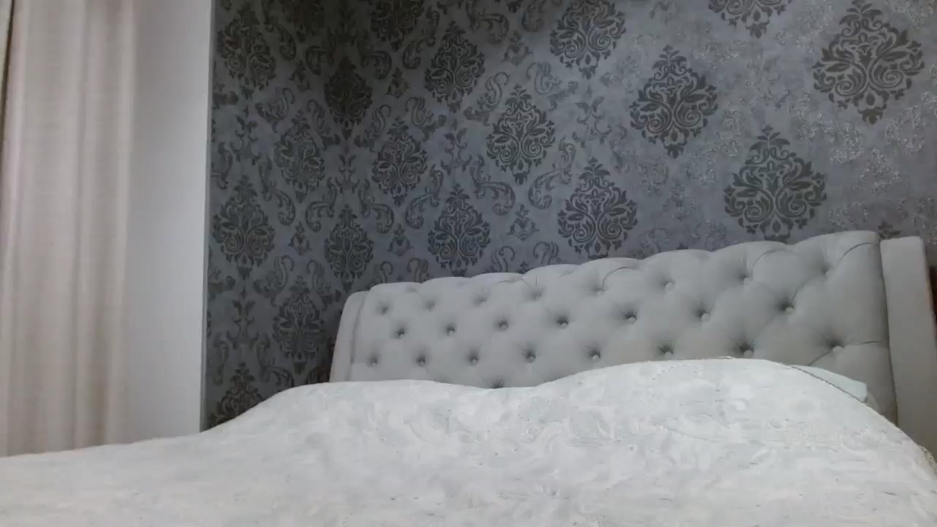 Gallery image thumbnail from Anayys's myfreecams stream on, 12/02/2023, 23:21 image 19 of 20