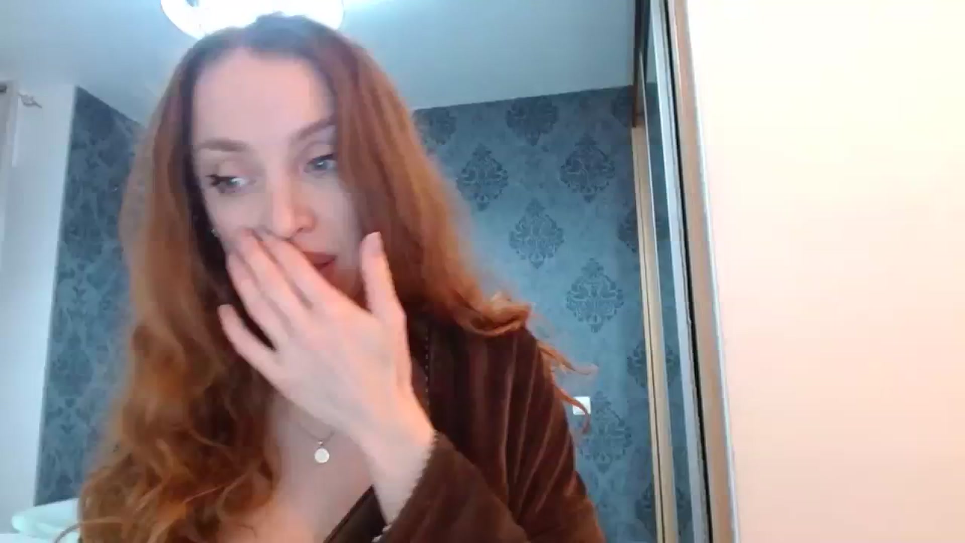 Gallery image thumbnail from Anayys's myfreecams stream on, 12/05/2023, 24:02 image 5 of 20