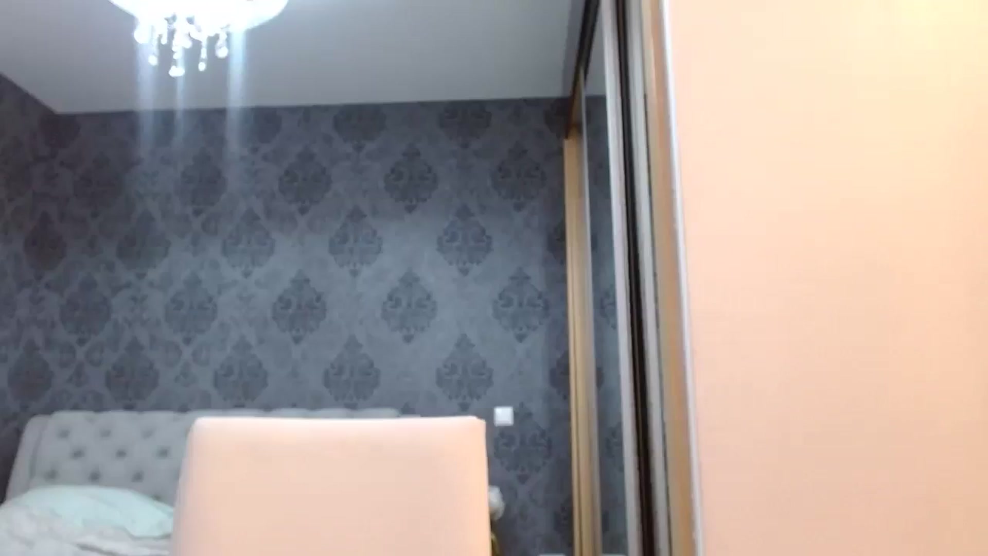 Gallery image thumbnail from Anayys's myfreecams stream on, 12/05/2023, 21:52 image 13 of 20
