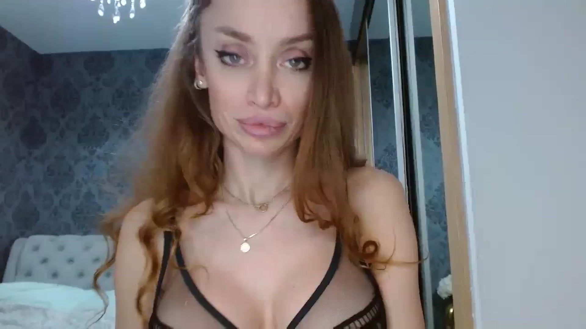 Gallery image thumbnail from Anayys's myfreecams stream on, 12/22/2023, 01:43 image 17 of 20