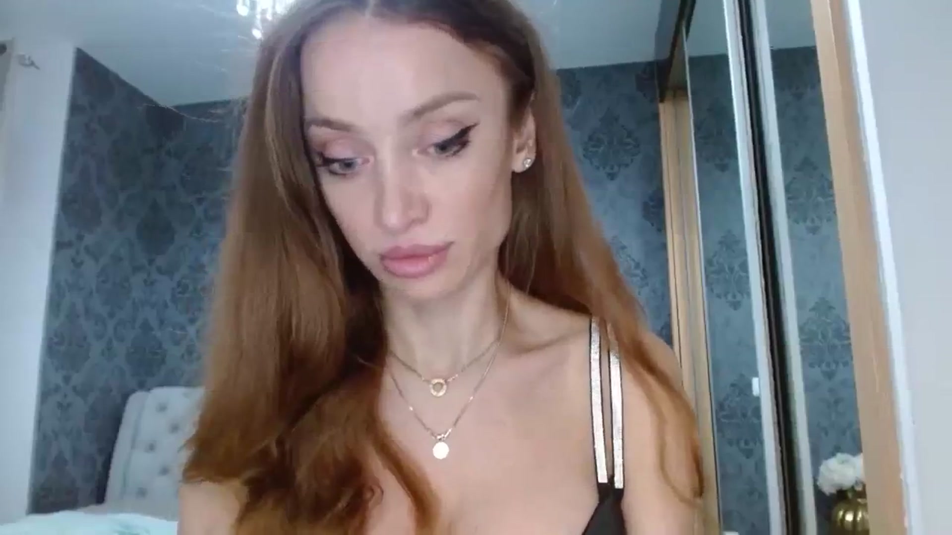 Gallery image thumbnail from Anayys's myfreecams stream on, 12/23/2023, 23:11 image 16 of 20