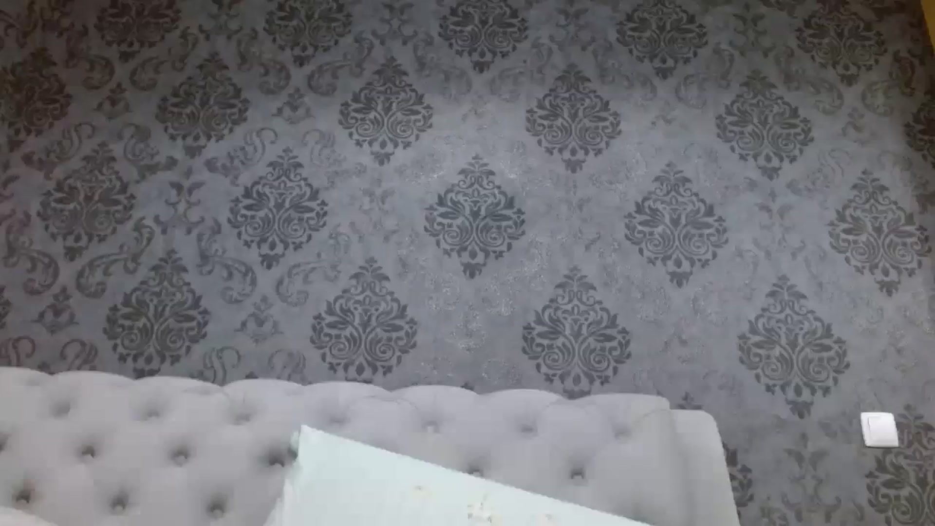 Gallery image thumbnail from Anayys's myfreecams stream on, 12/29/2023, 24:25 image 17 of 20