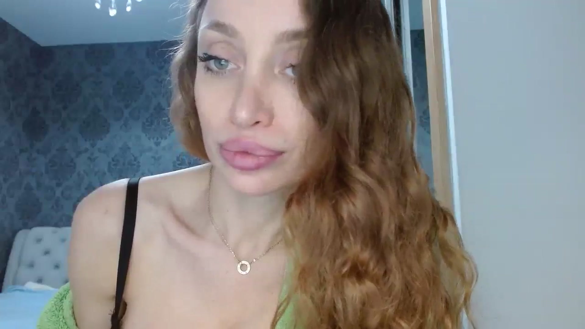 Gallery image thumbnail from Anayys's myfreecams stream on, 01/17/2024, 22:59 image 18 of 20
