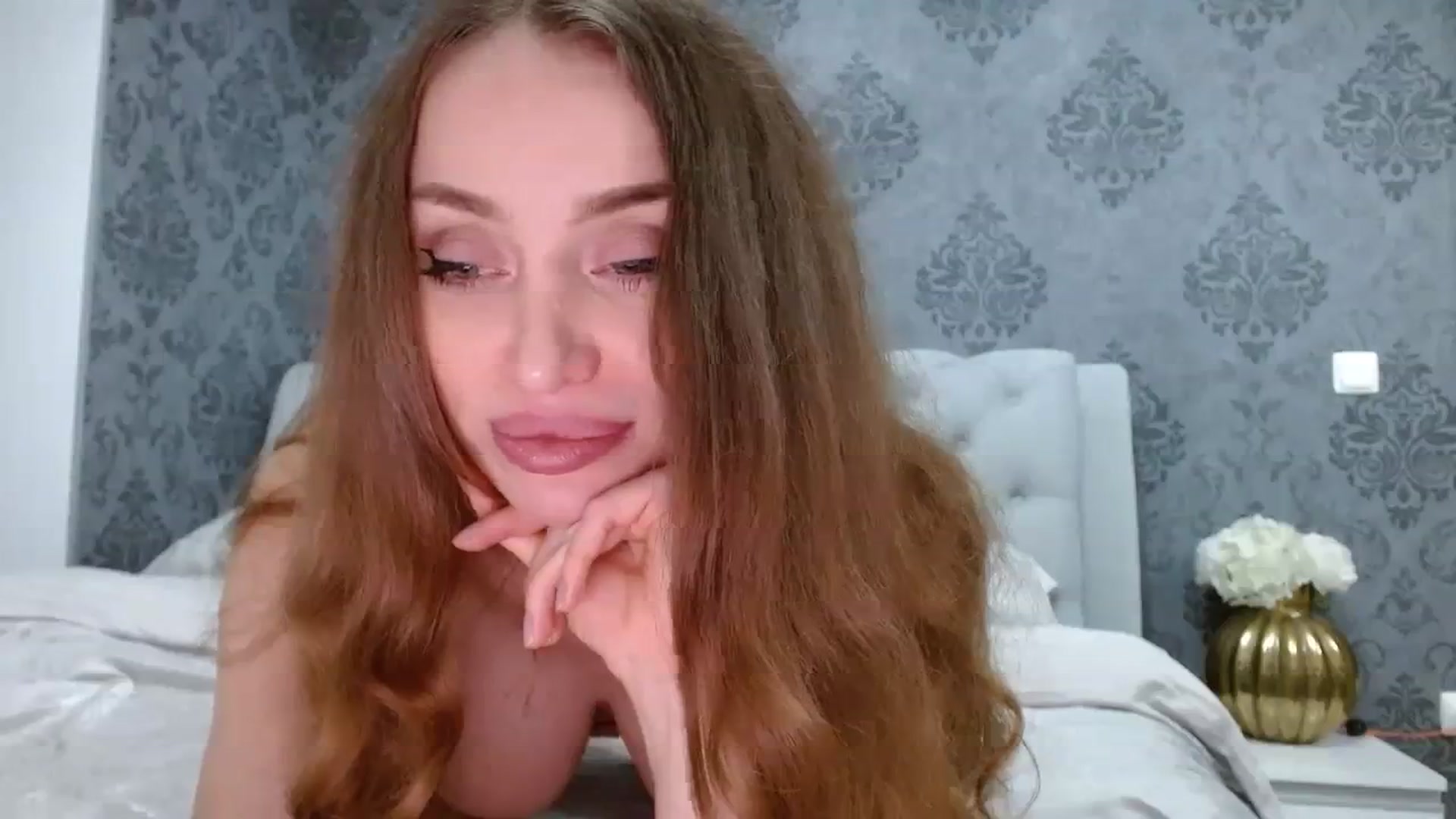Gallery image thumbnail from Anayys's myfreecams stream on, 01/21/2024, 16:24 image 13 of 20