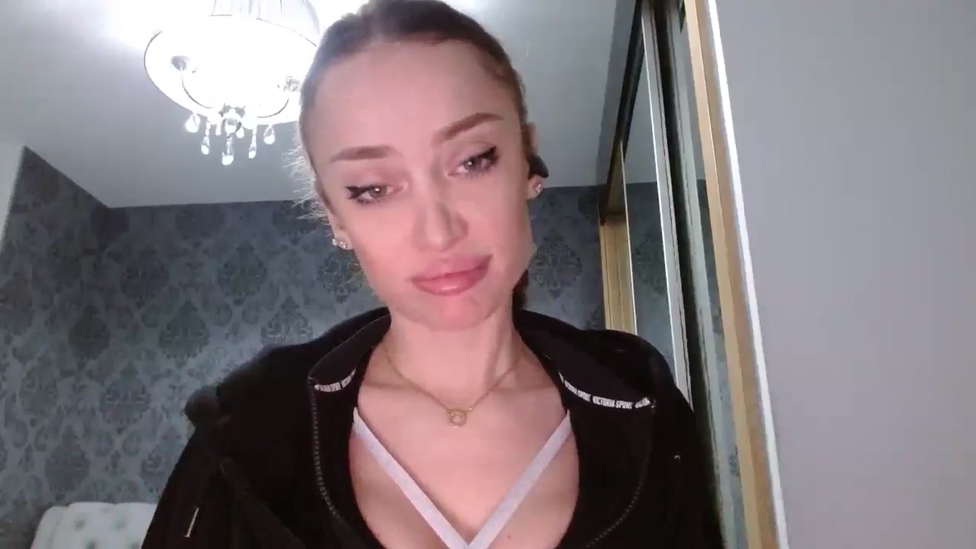 Gallery image thumbnail from Anayys's myfreecams stream on, 01/31/2024, 16:38 image 14 of 20