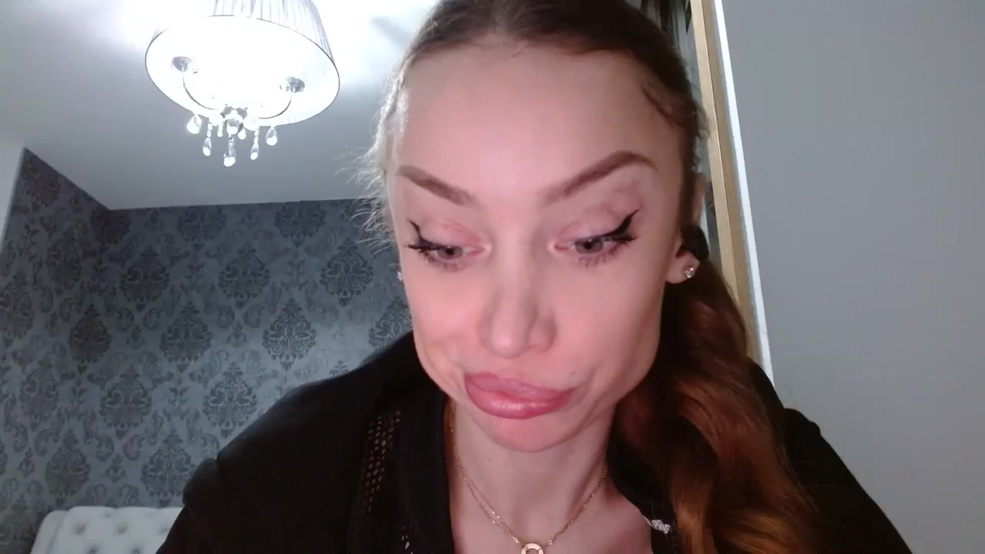 Gallery image thumbnail from Anayys's myfreecams stream on, 01/31/2024, 16:38 image 16 of 20