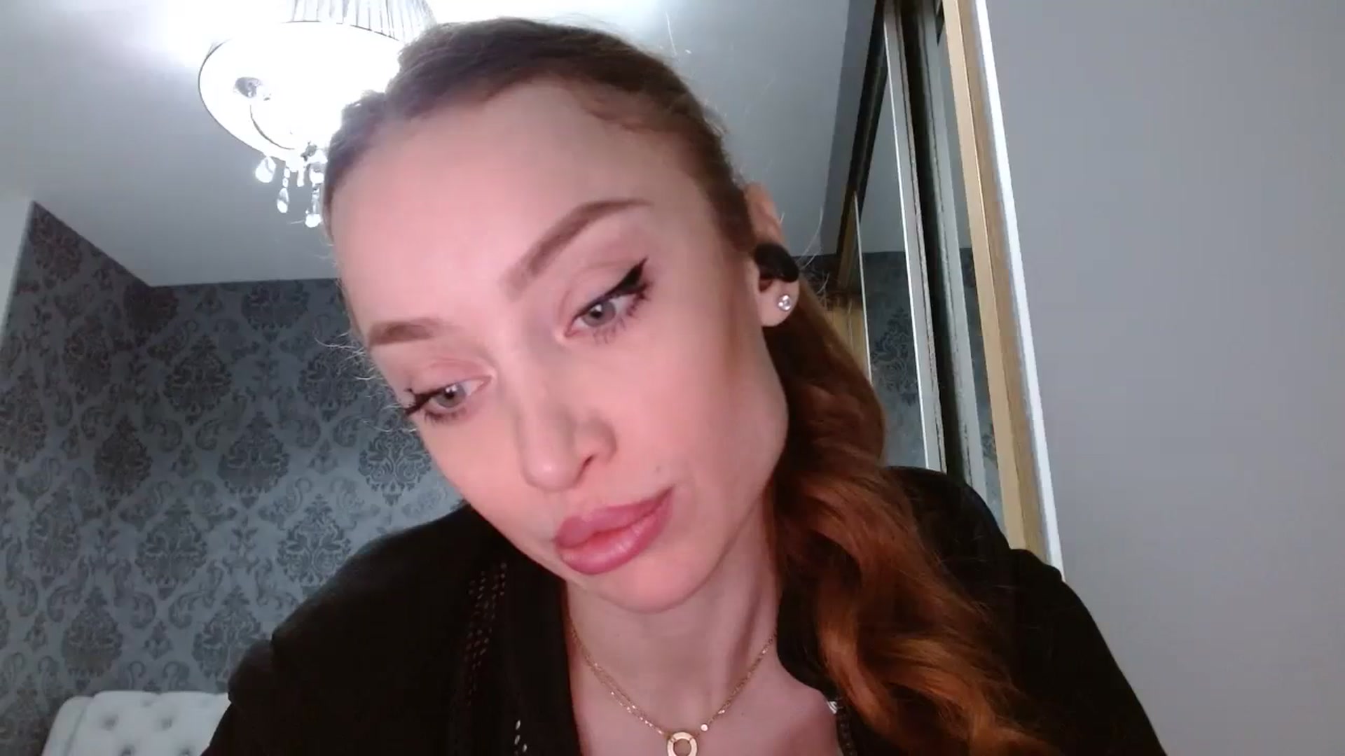Gallery image thumbnail from Anayys's myfreecams stream on, 01/31/2024, 16:38 image 17 of 20