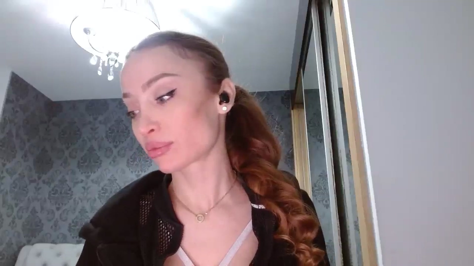 Gallery image thumbnail from Anayys's myfreecams stream on, 01/31/2024, 16:38 image 15 of 20
