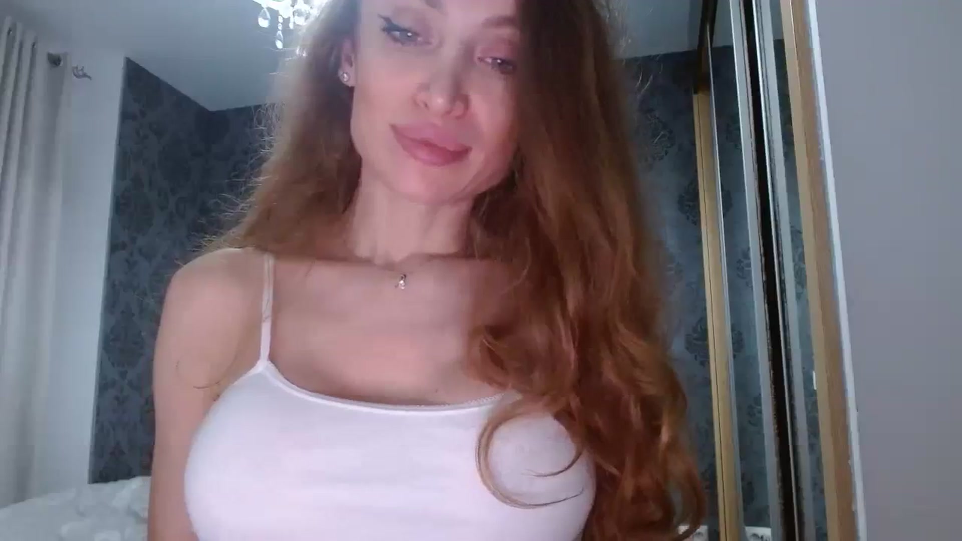 Gallery image thumbnail from Anayys's myfreecams stream on, 02/12/2024, 03:28 image 15 of 20