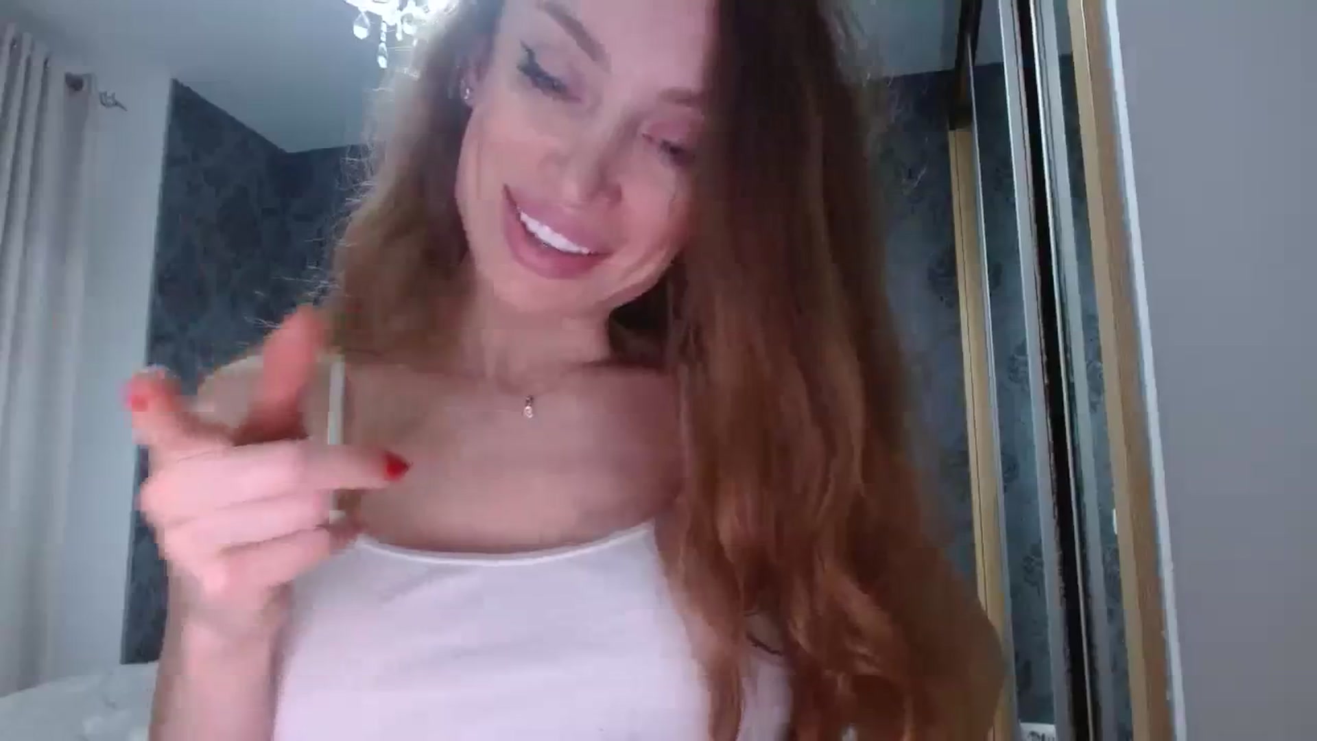Gallery image thumbnail from Anayys's myfreecams stream on, 02/12/2024, 03:28 image 16 of 20