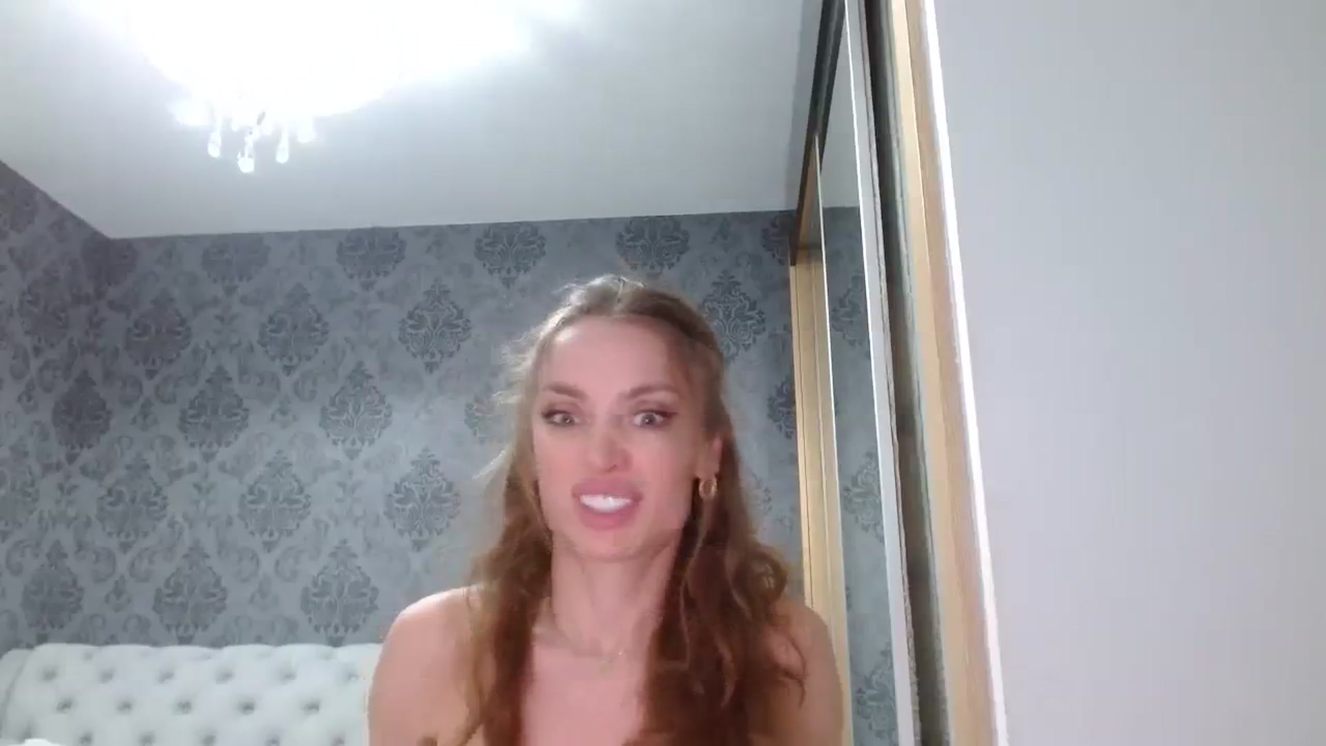 Gallery image thumbnail from Anayys's myfreecams stream on, 03/24/2024, 03:50 image 4 of 20