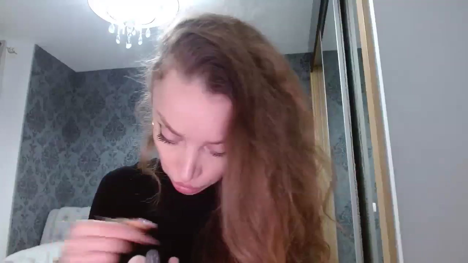 Gallery image thumbnail from Anayys's myfreecams stream on, 03/25/2024, 16:00 image 6 of 20