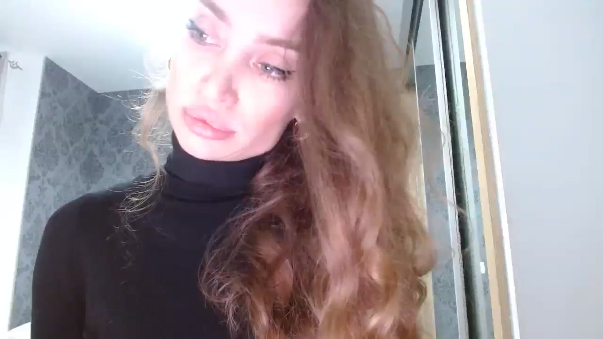 Gallery image thumbnail from Anayys's myfreecams stream on, 03/25/2024, 16:00 image 2 of 20