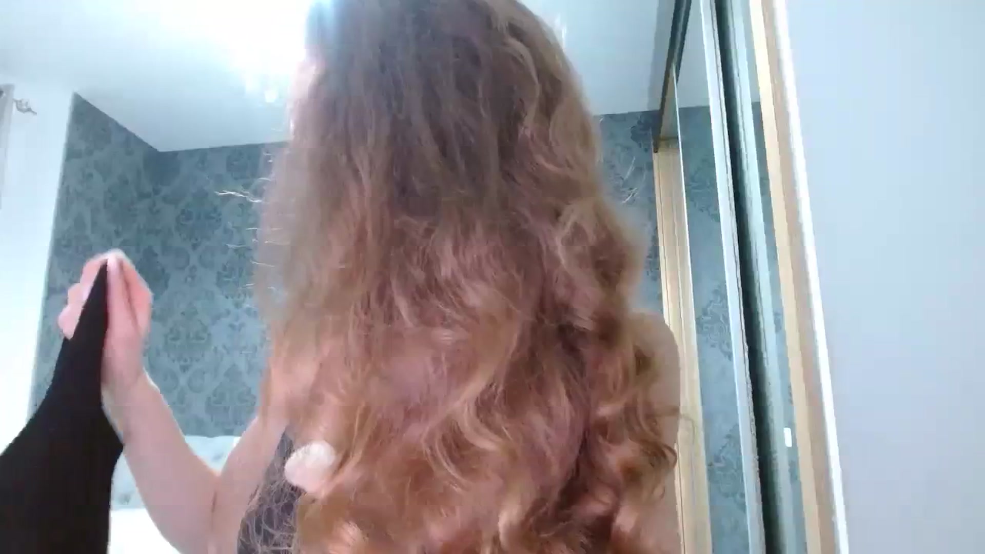 Gallery image thumbnail from Anayys's myfreecams stream on, 03/25/2024, 16:00 image 9 of 20