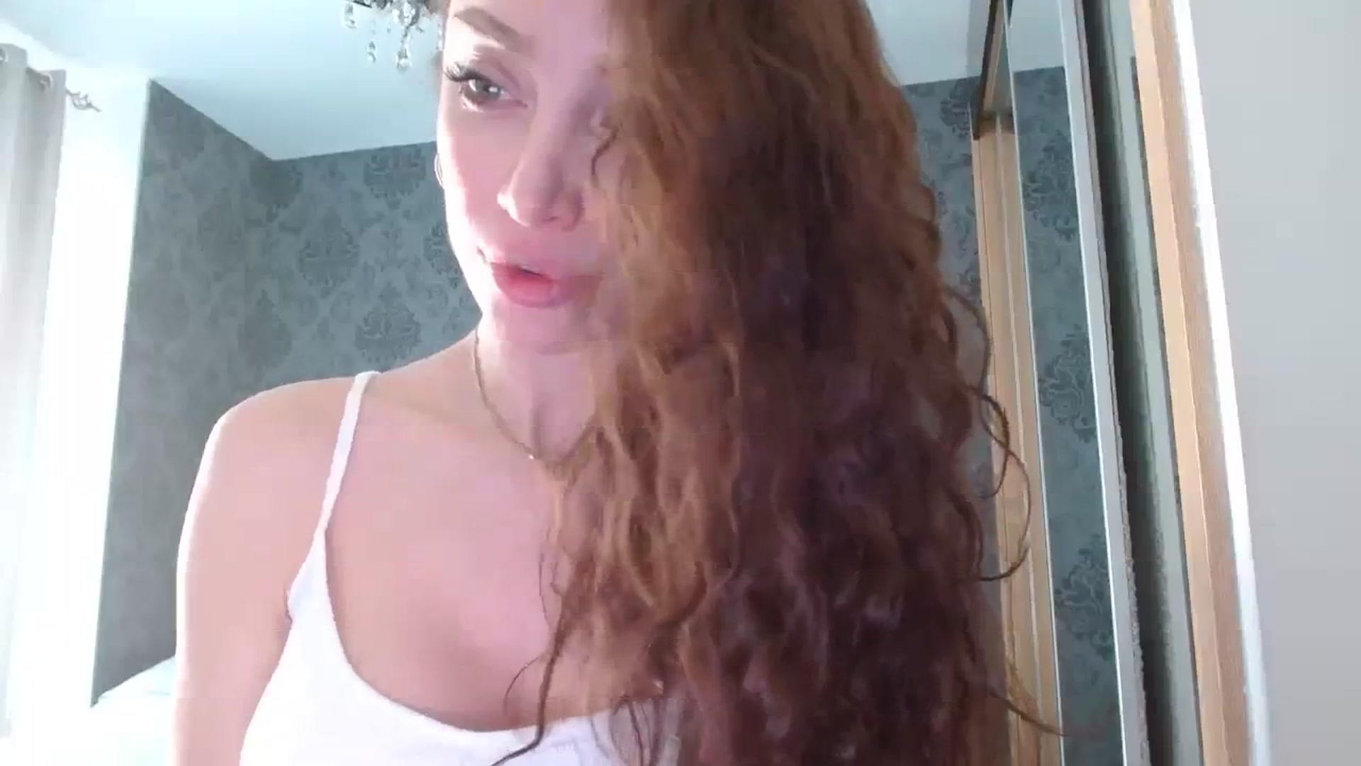 Gallery image thumbnail from Anayys's myfreecams stream on, 04/12/2024, 12:34 image 2 of 20
