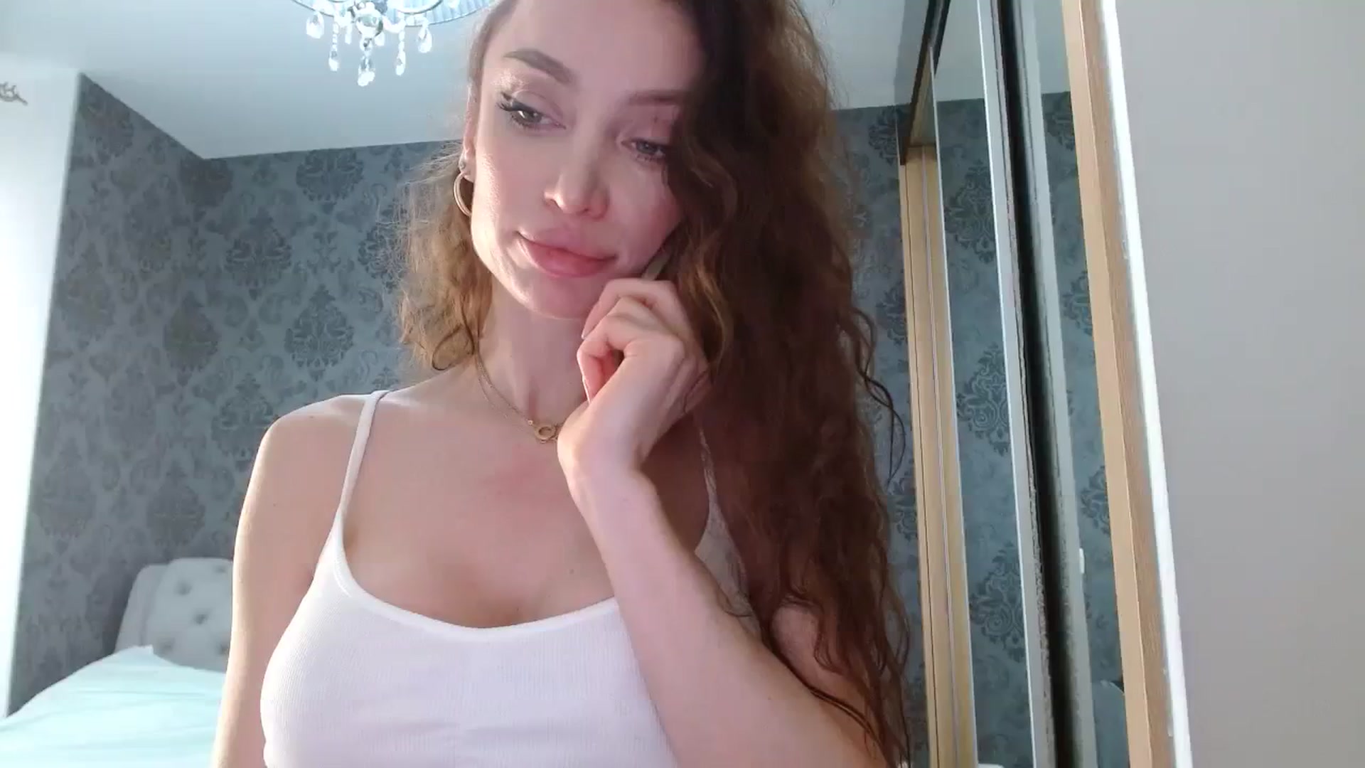 Gallery image thumbnail from Anayys's myfreecams stream on, 04/12/2024, 14:00 image 1 of 20